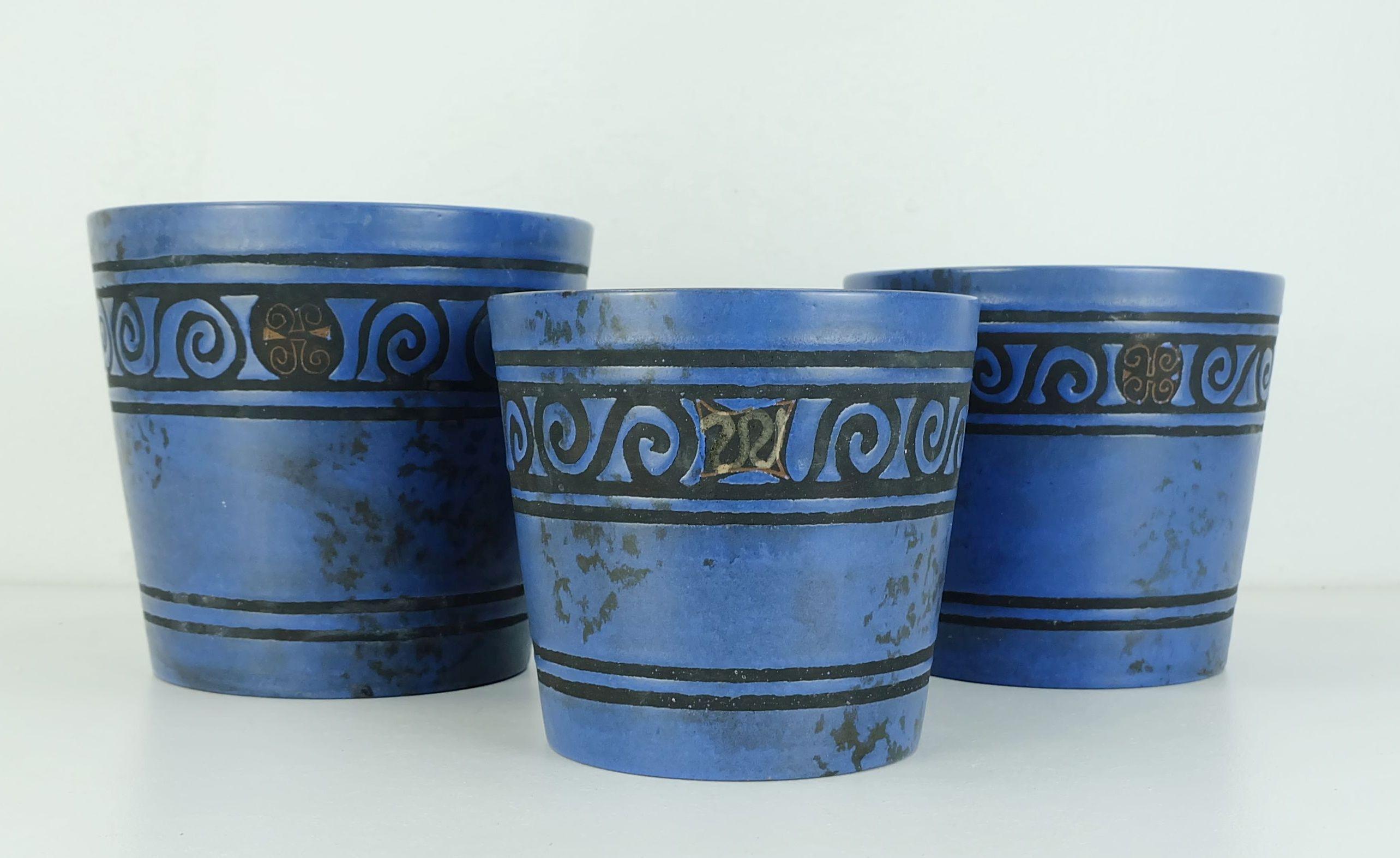 Bellissimo set di 3 fioriere con il decoro 