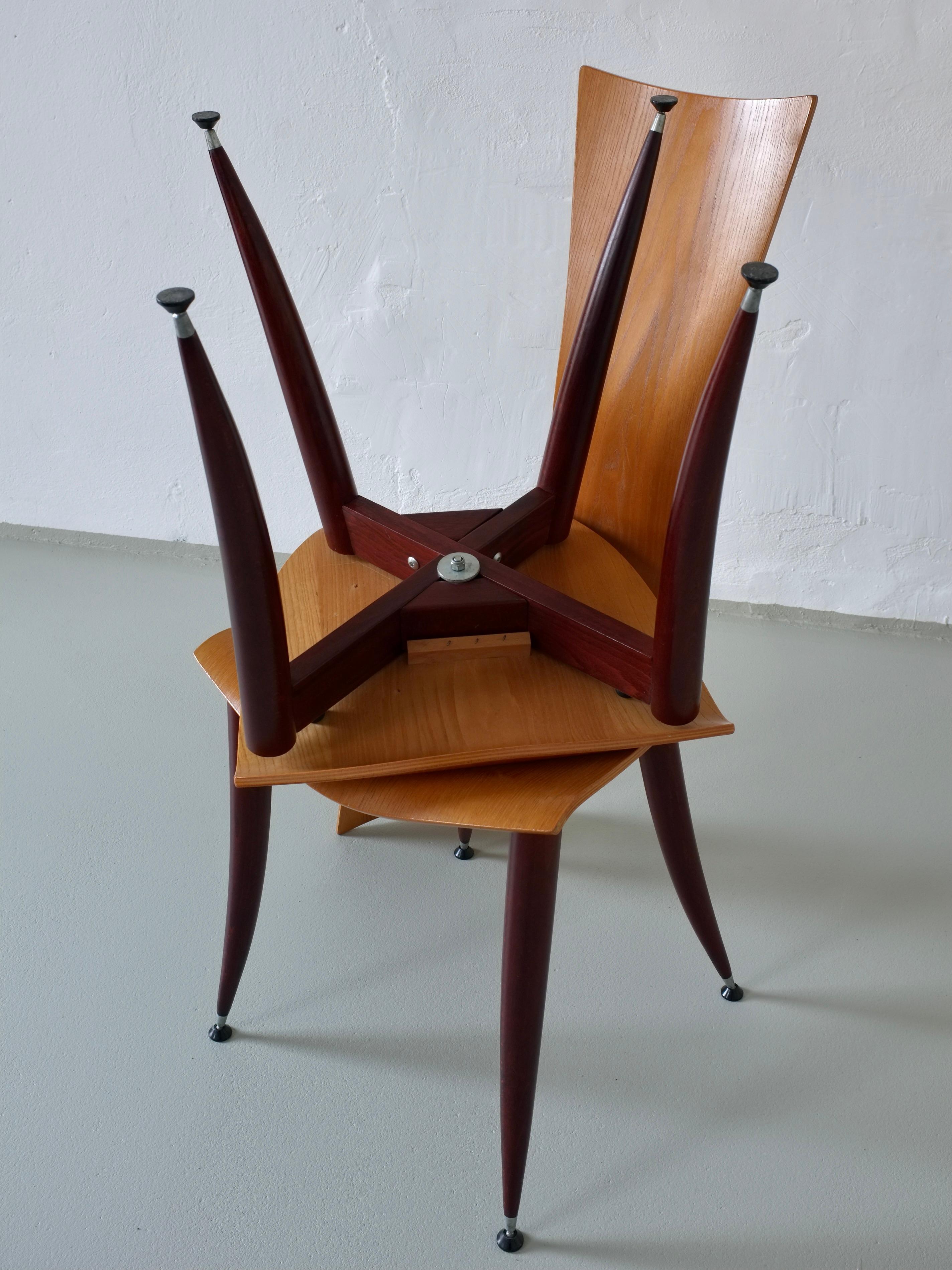Set of 3 Plywood Burgundy Legs Chairs, Italy, 1980s For Sale 2
