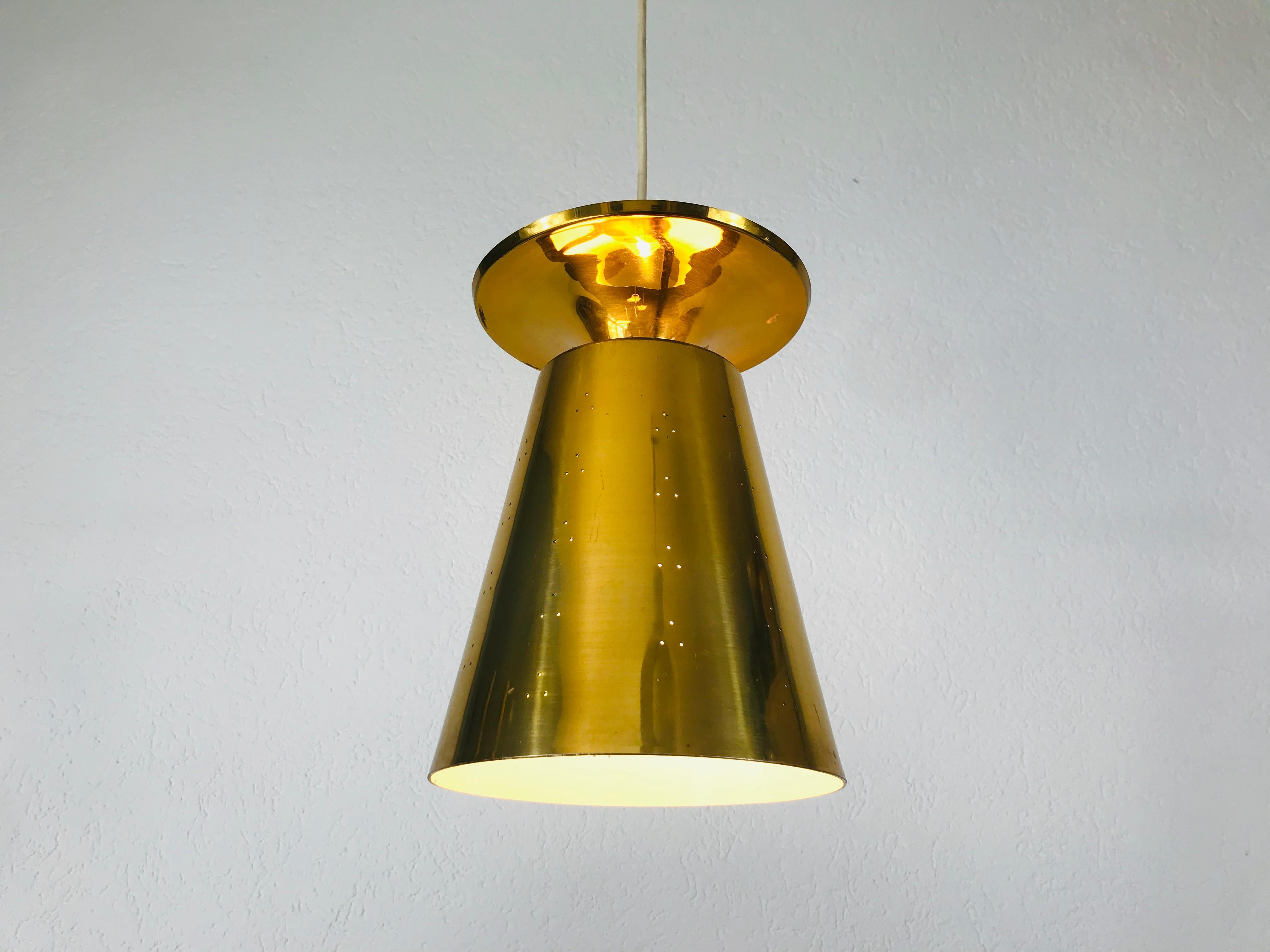 Set of 3 Polished Full Brass Mid-Century Modern Pendant Lamps by Stilnovo, 1950s 2