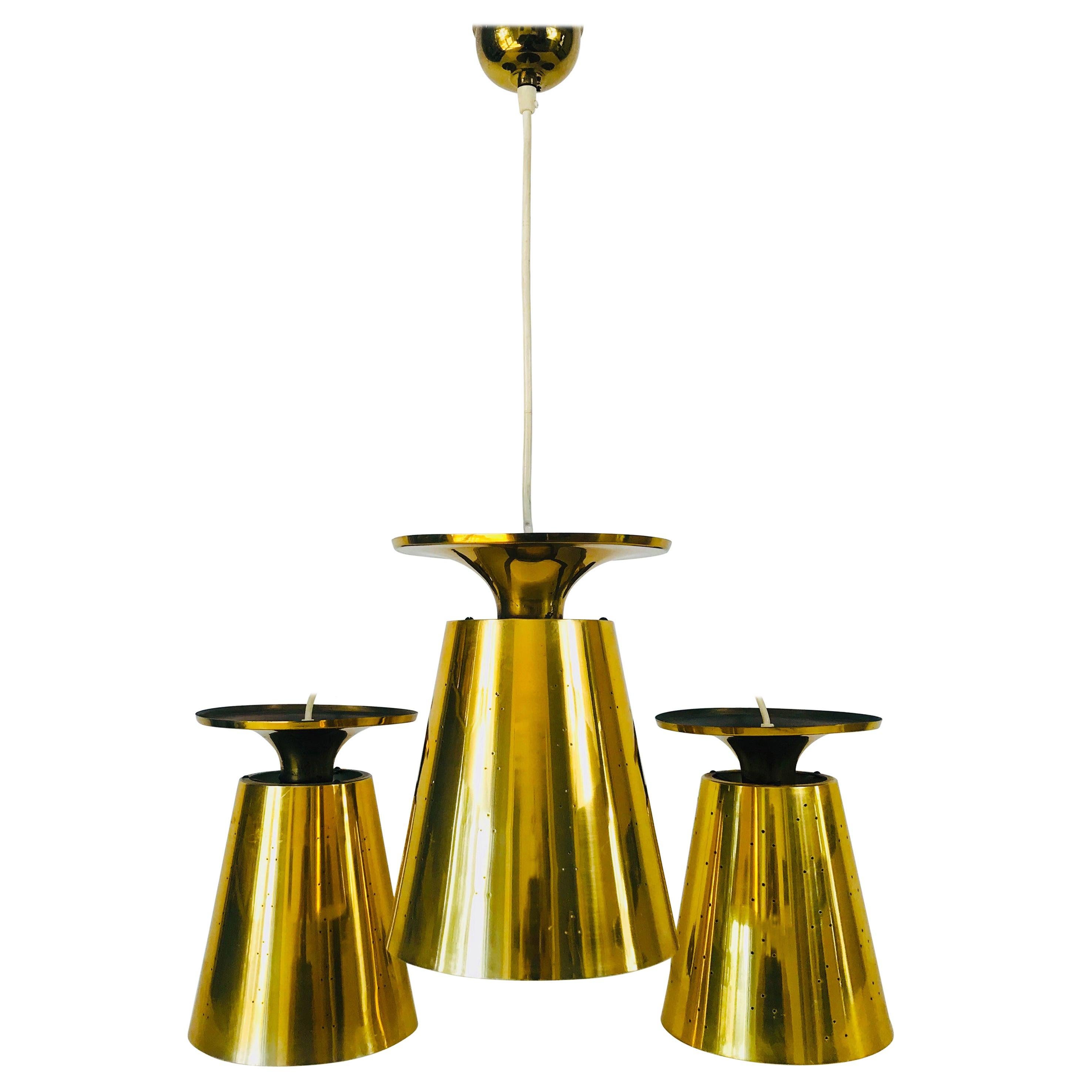 Set of 3 Polished Full Brass Mid-Century Modern Pendant Lamps by Stilnovo, 1950s