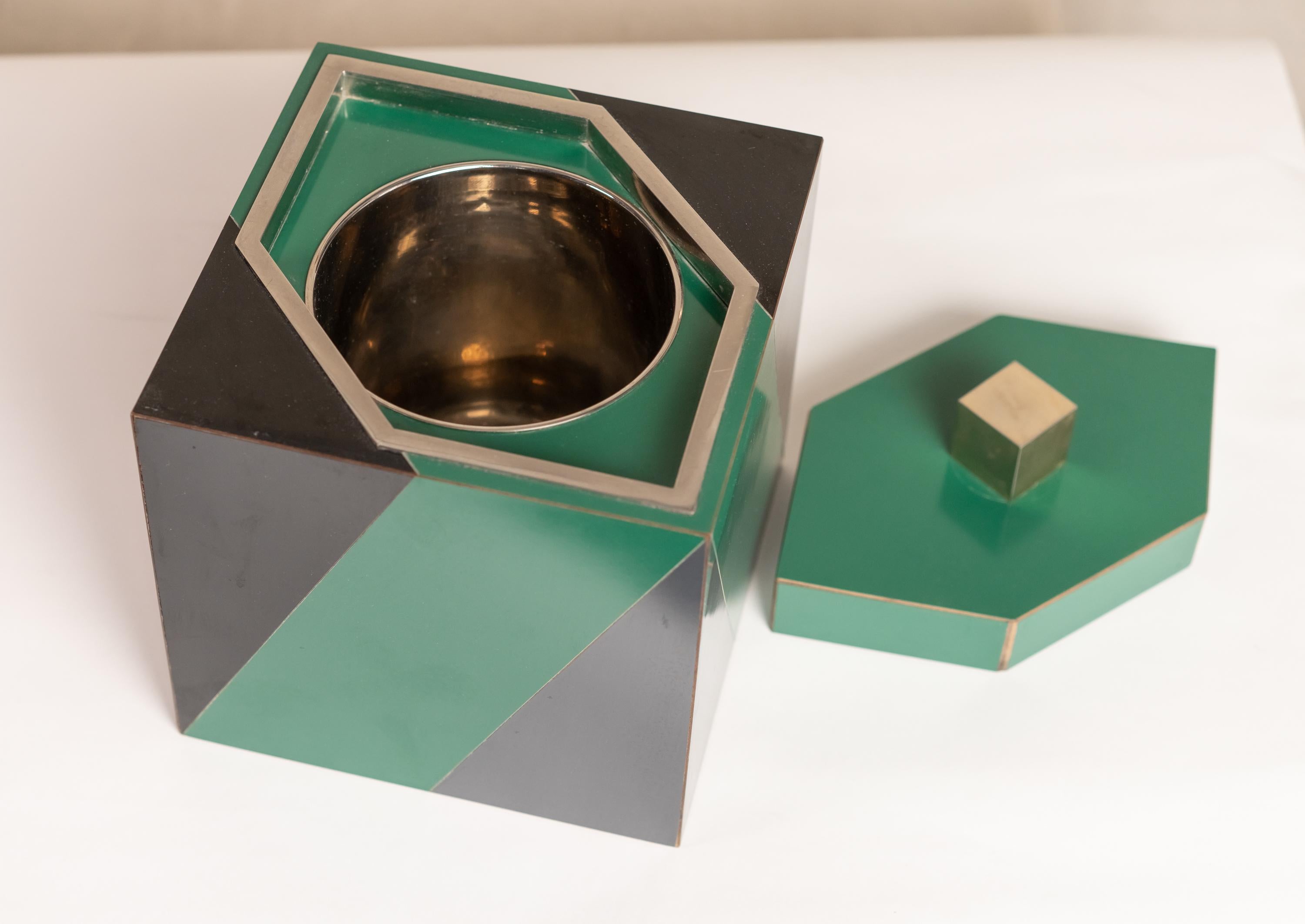 Late 20th Century Set of 3 Polychrome and Laminated and Polished Nickel Art Deco Style Boxes For Sale