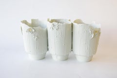 Ensemble de 3 grands vases en porcelaine Imperfections de Dora Stanczel