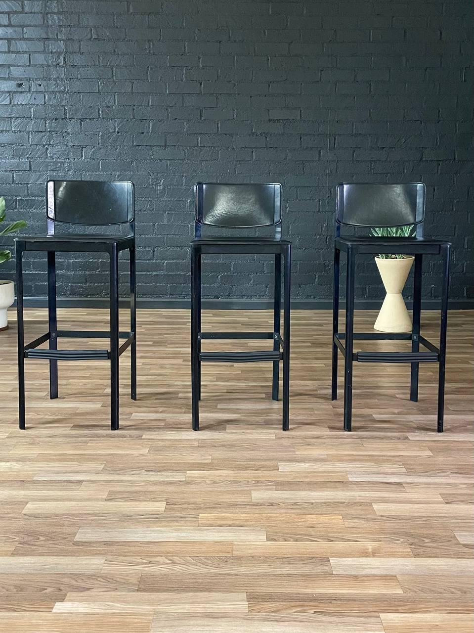 Set of 3 Post Italian Modern Leather Bar Stools by Matteo Grassi In Good Condition In Los Angeles, CA
