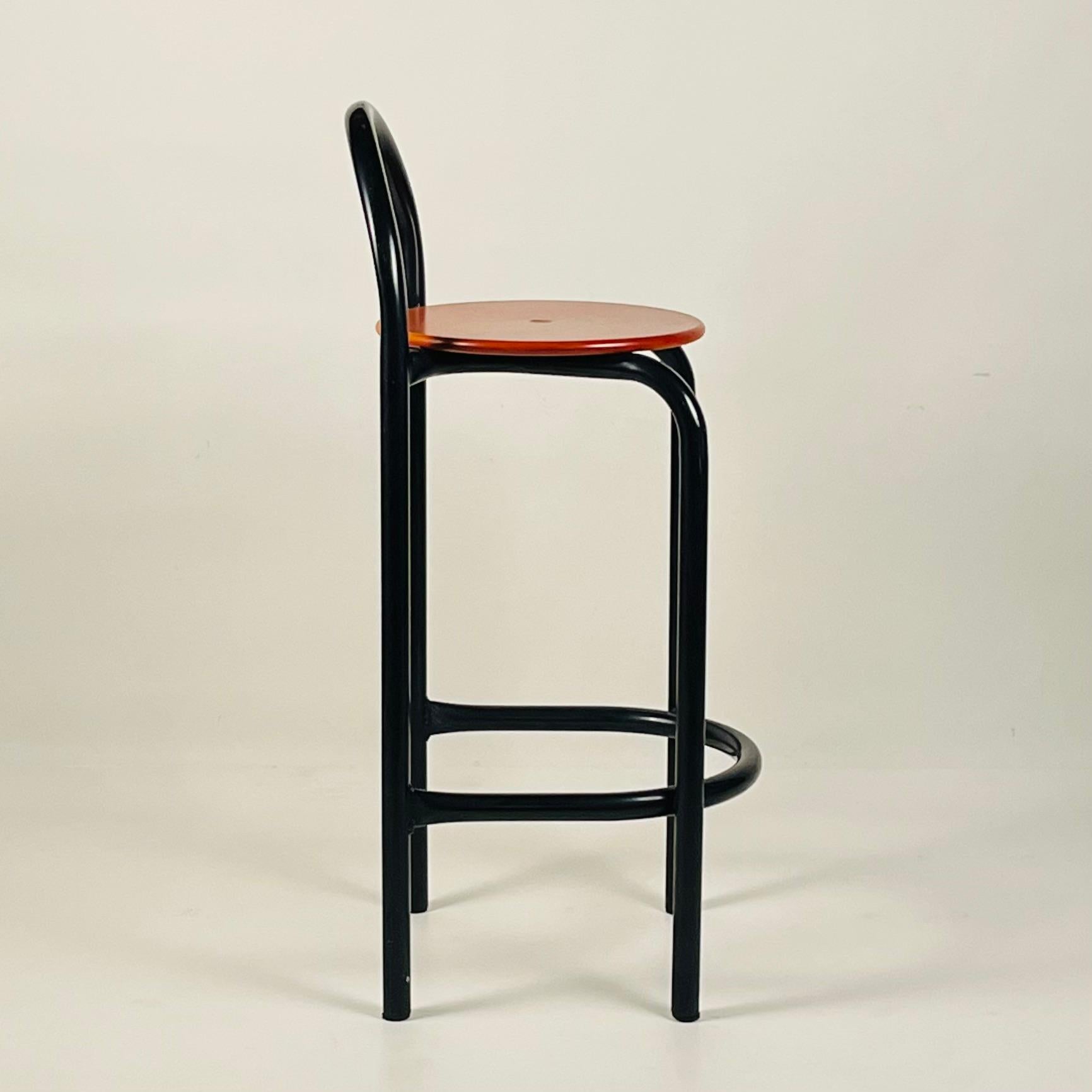 Métal Ensemble de 3 tabourets de bar postmodernes des années 1980 en vente