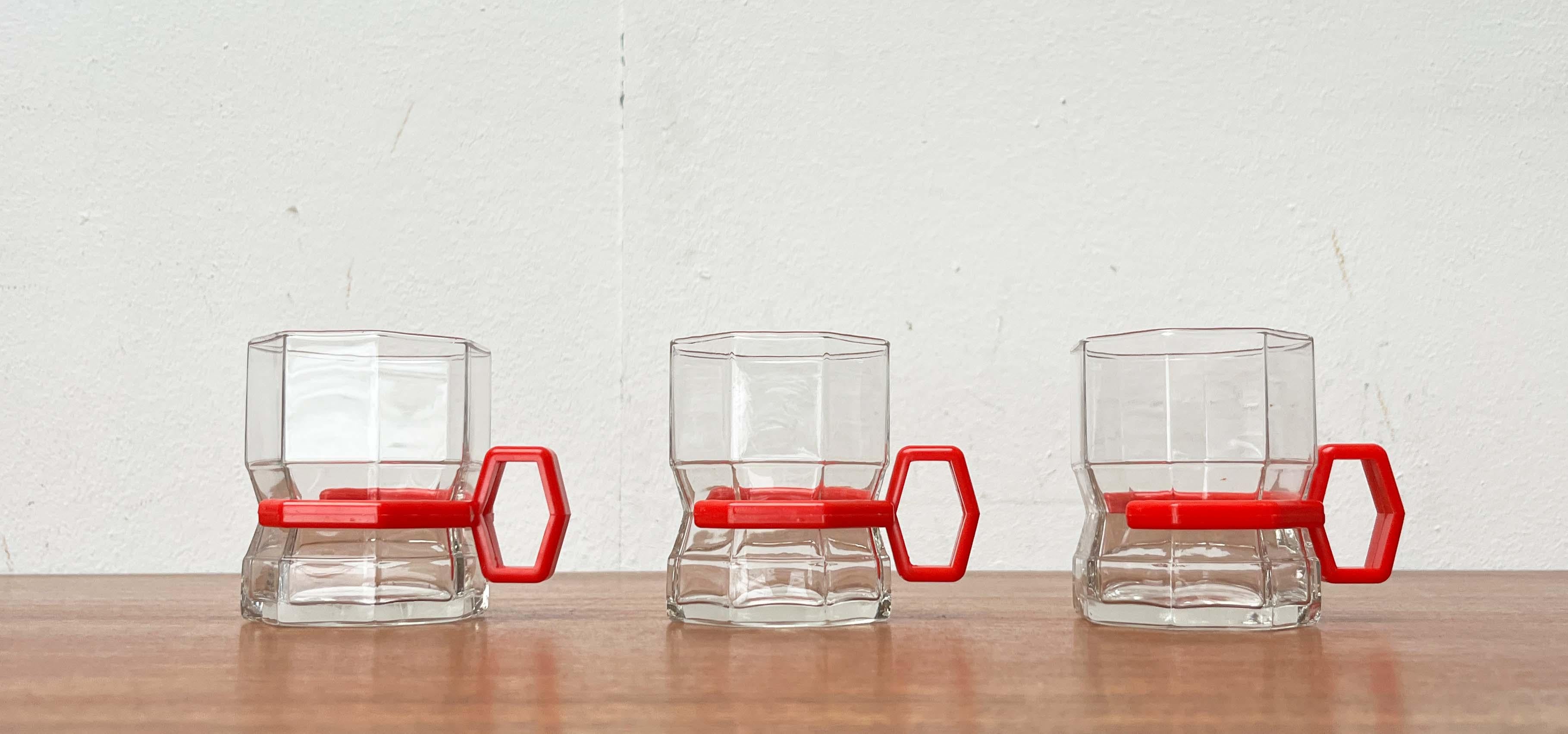 Juego de 3 vasos de té octogonales postmodernos, años 80 en venta 9