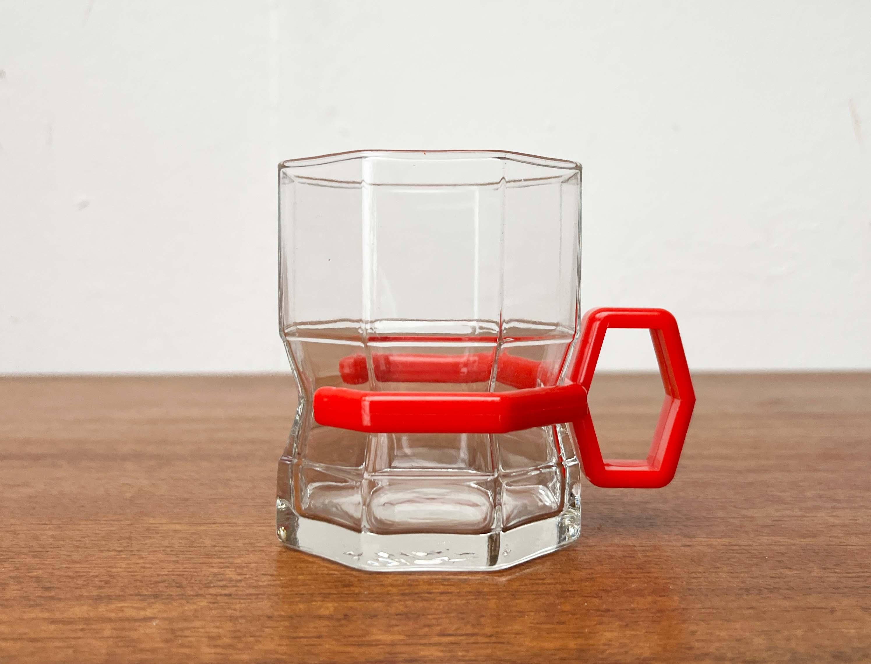 Juego de 3 vasos de té octogonales postmodernos, años 80 Finlandés en venta