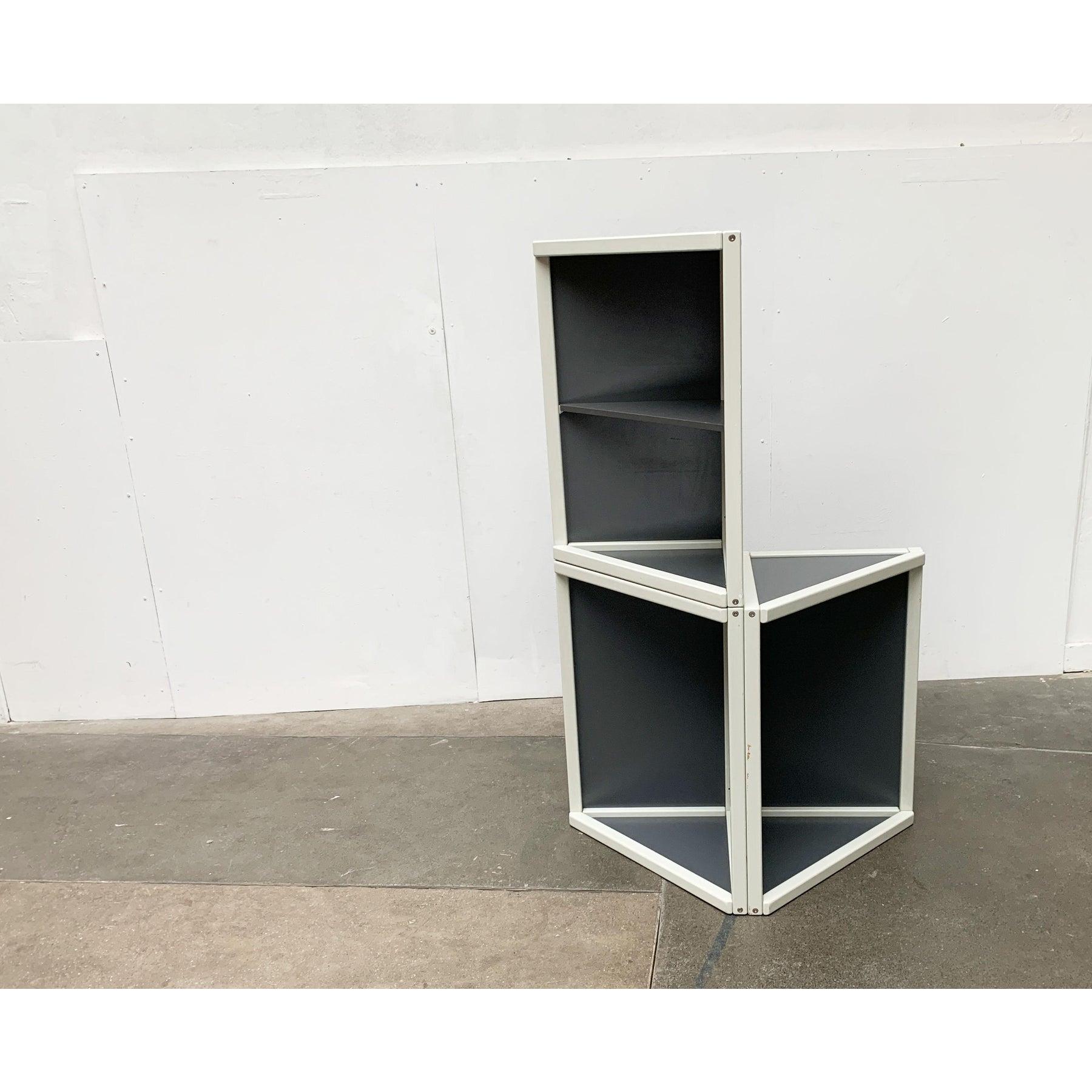 Metallo Set di 3 armadietti angolari Profilsystem postmoderni di Elmar Flötotto, anni '80 in vendita
