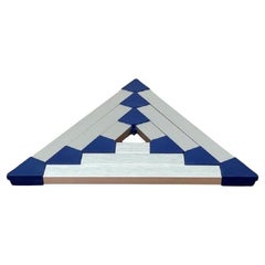 Juego de 3 posavasos triangulares posmodernos de Jorgen Meldgaard, años 80