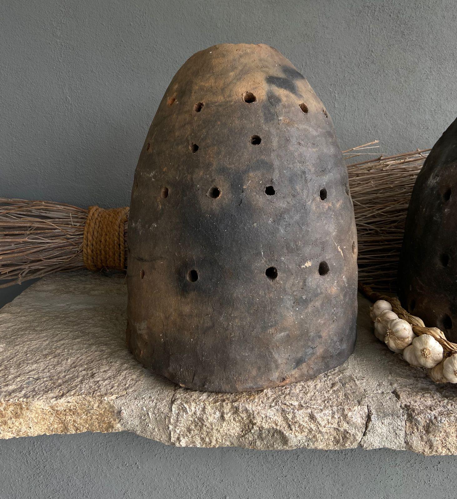 Set of 3 Primitive Terracotta Heating Vessels by Artefakto For Sale 1