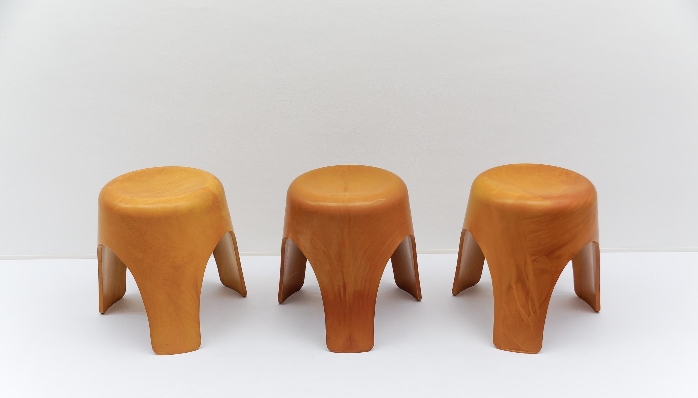 Set di 3 sgabelli prototipo Elefante attribuiti a Sori Yanagi, anni '50 in vendita 5