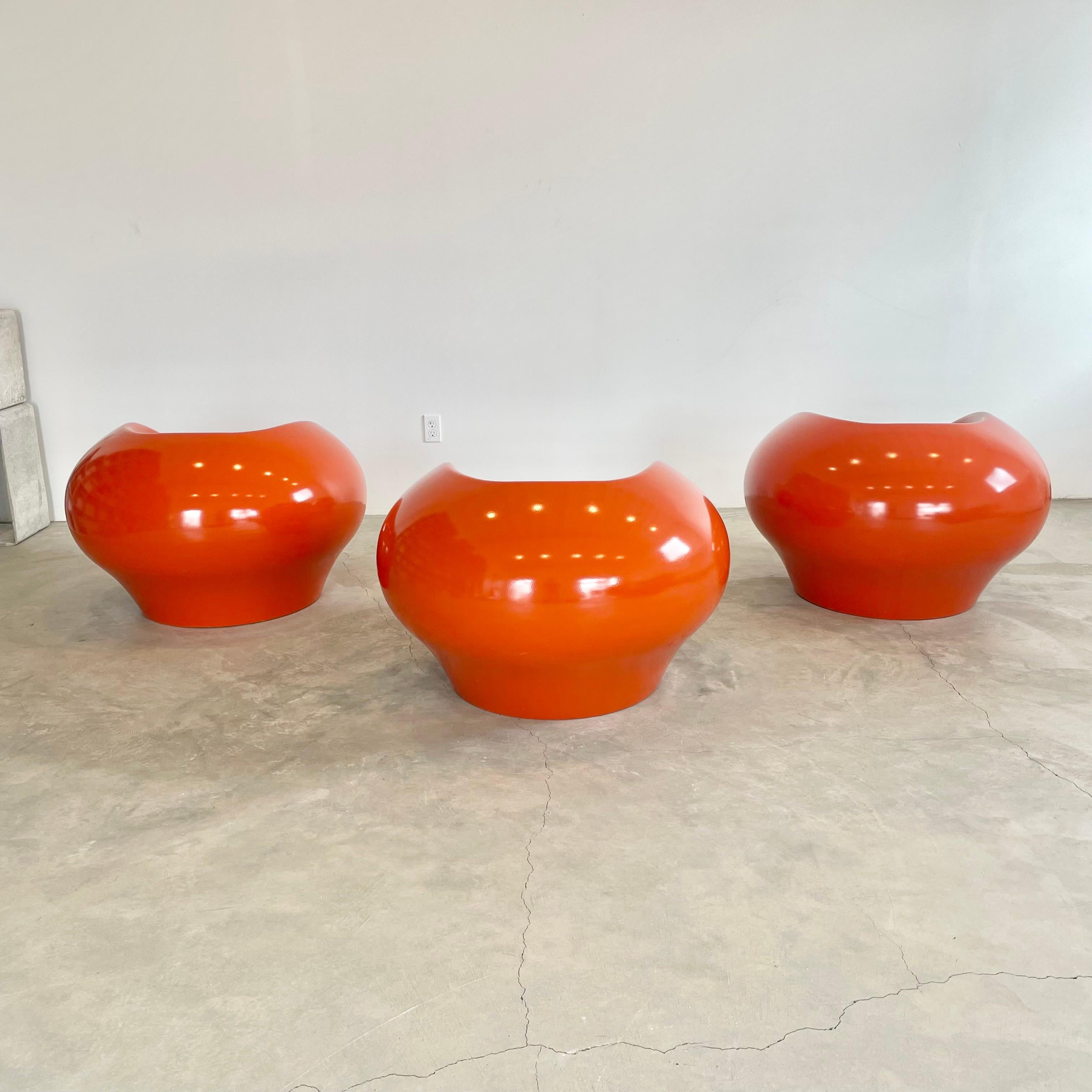 Late 20th Century Set of 3 Prototype Fiberglass Chairs in the Style of Eero Aarnio, 1970s, Finland For Sale
