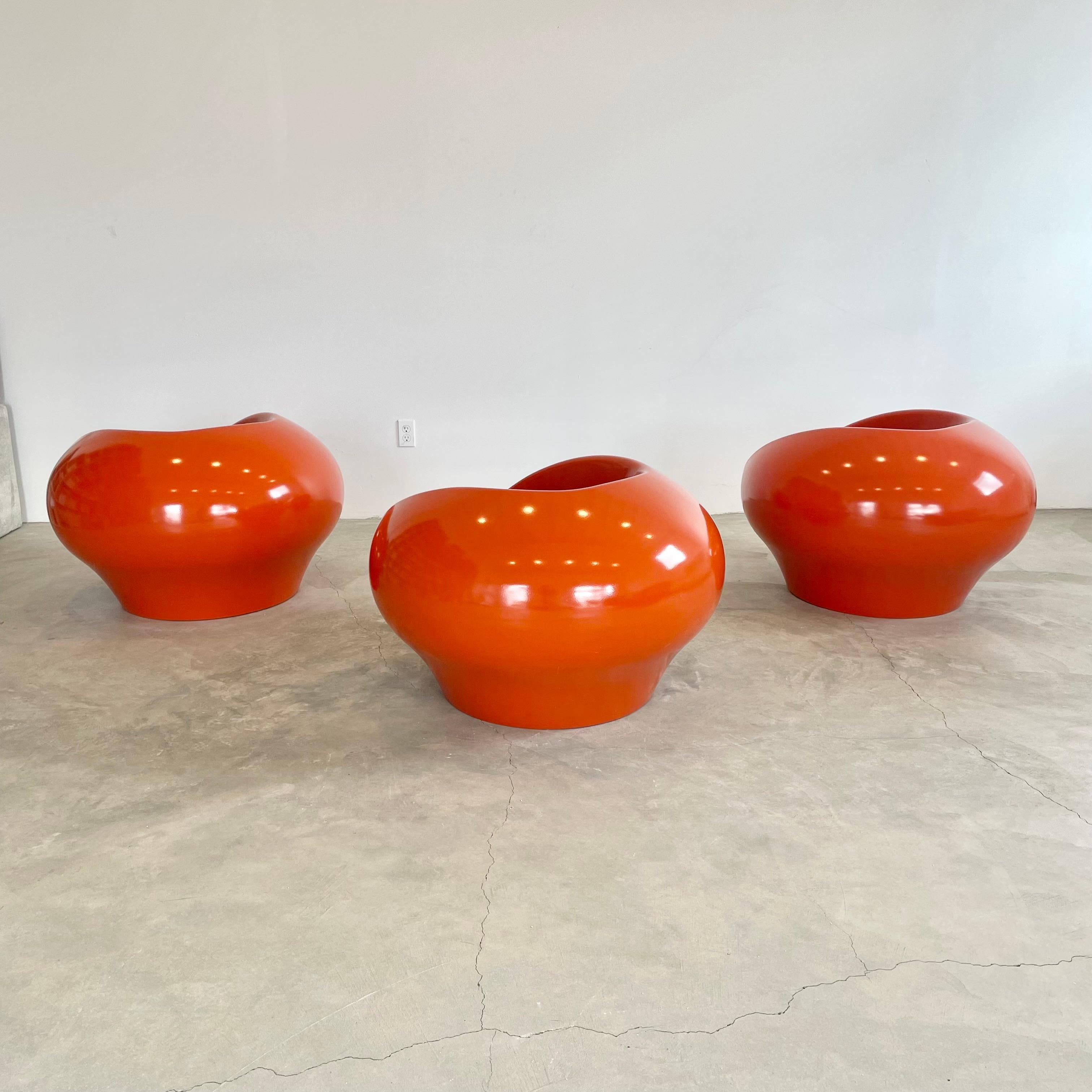 Set of 3 Prototype Fiberglass Chairs in the Style of Eero Aarnio, 1970s, Finland For Sale 1