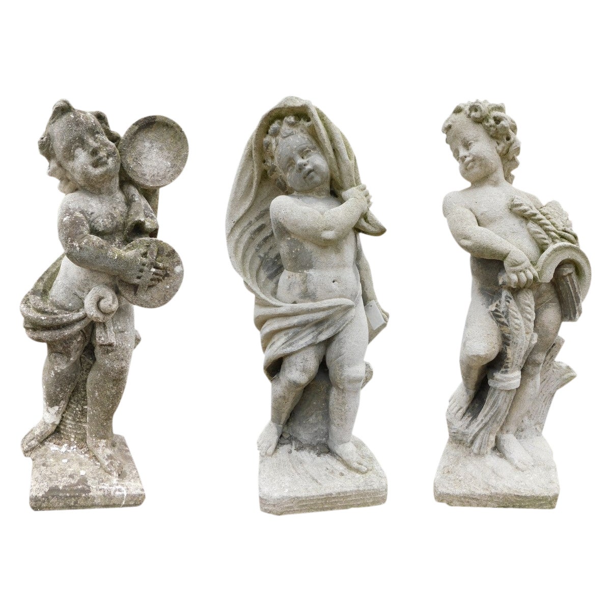 Set of 3 Putti in Compound Stone 
Cement
, Early 20th Century, Italy