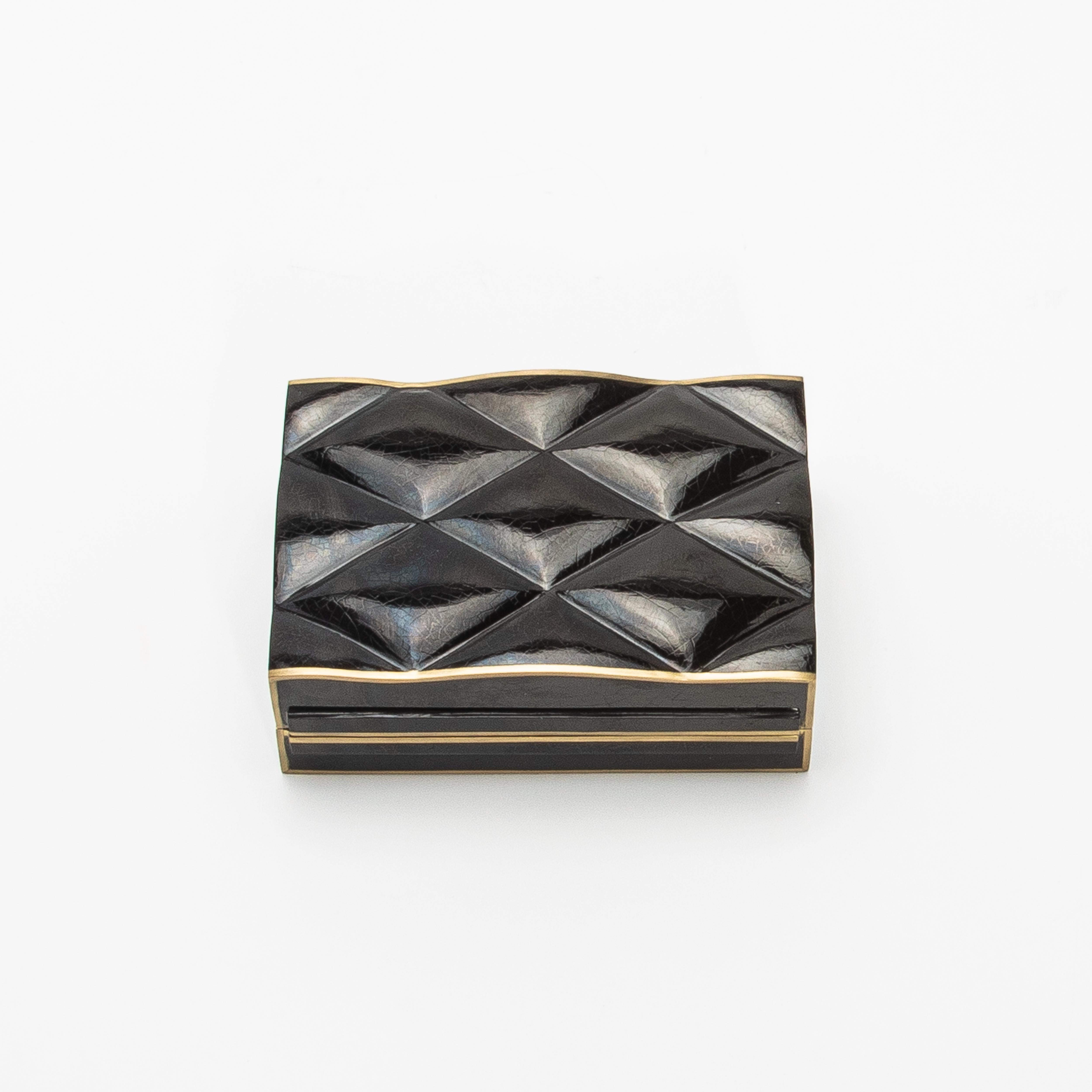Set of 3 Quilted Boxes in Black Shell with Bronze Patina Brass by Kifu Paris For Sale 2