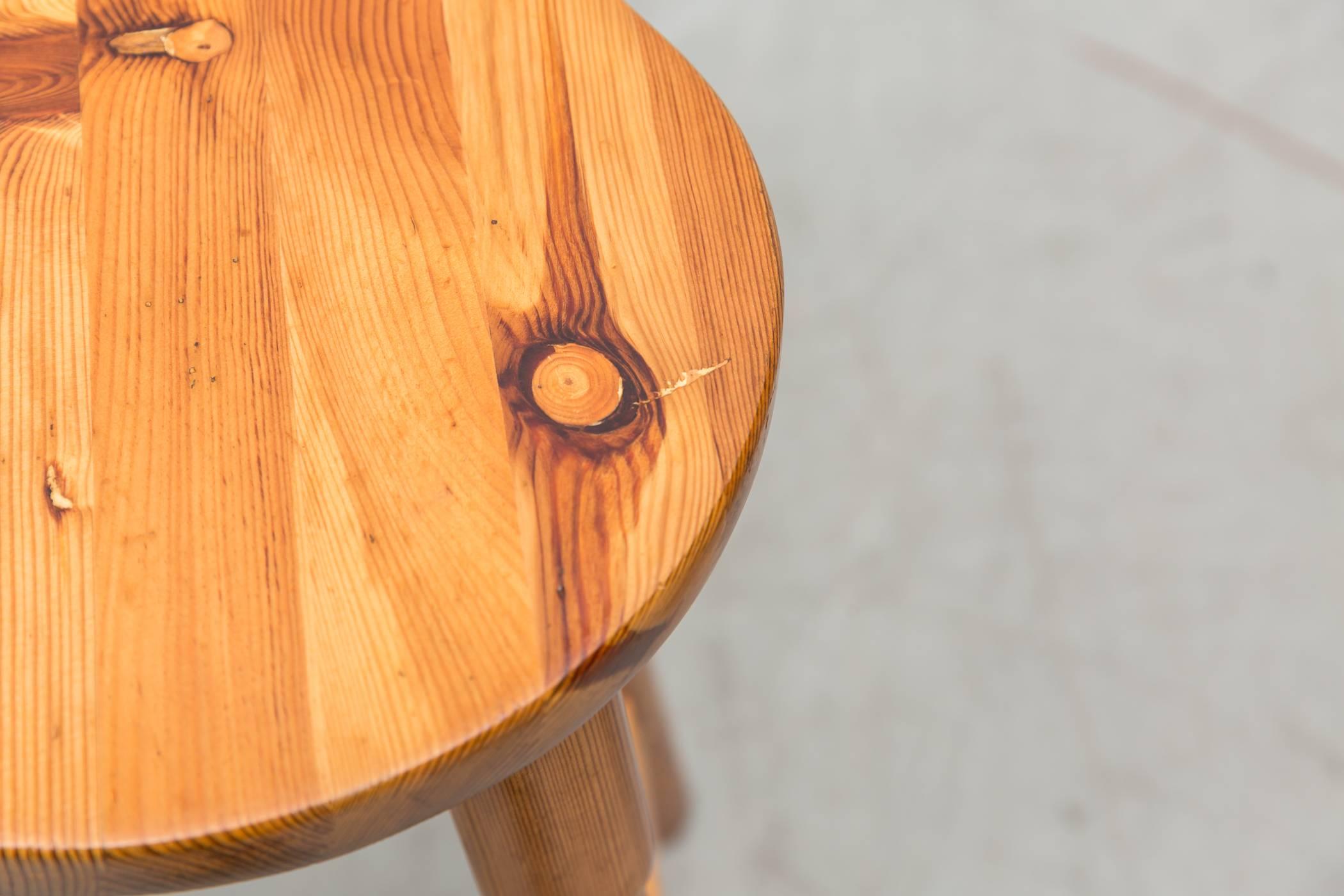 Set of Three Rainer Daumiller Pine Bar Stools In Good Condition In Los Angeles, CA