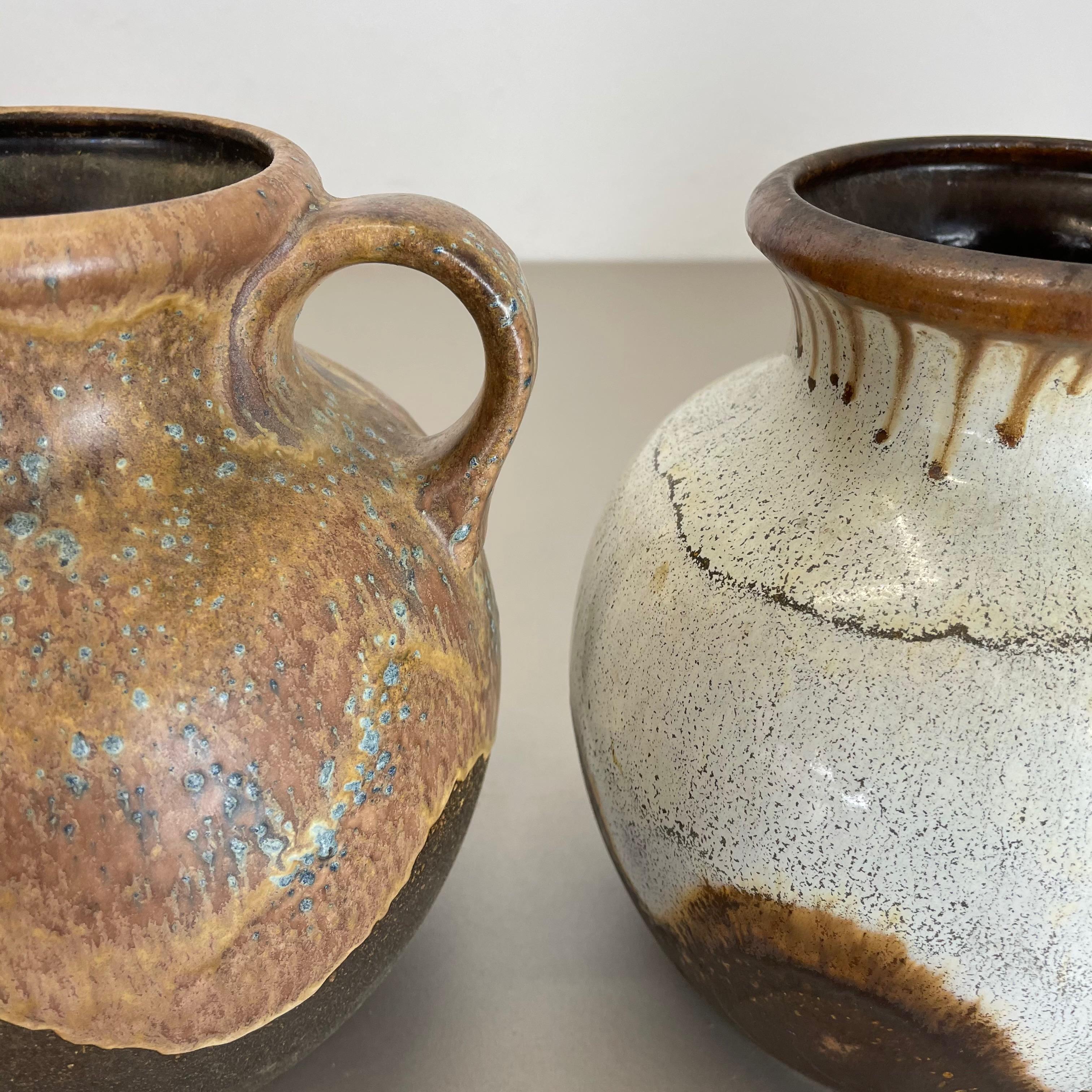 XX secolo Set di 3 rari vasi in ceramica 