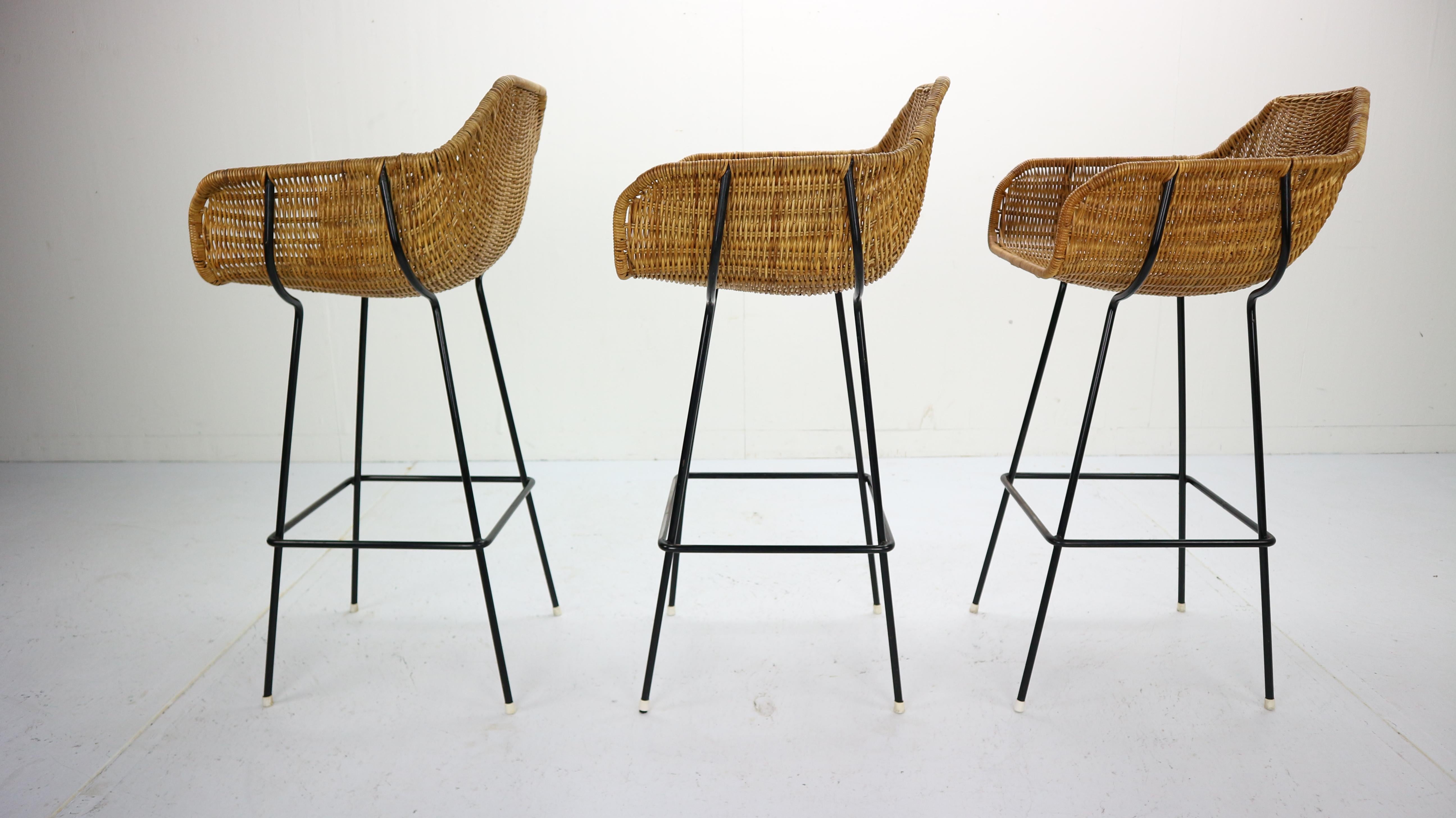 Set of 3 Rare Dirk Van Sliedregt for Rohe Noordwolde, Rattan Bucket Bar Stools 1