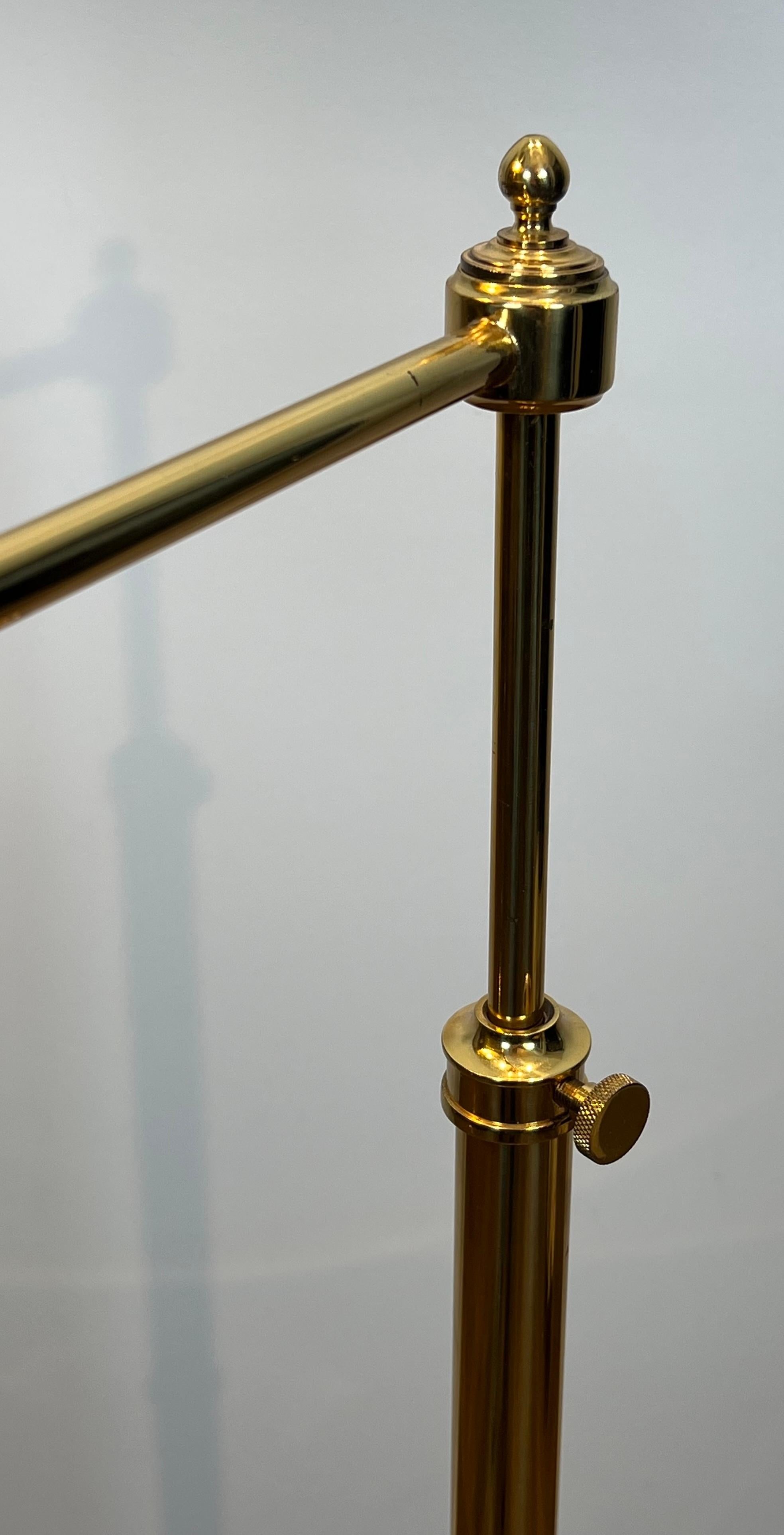 Set of 3 Reading Lamps with Removable Arms in Brass and Synthetic Green Painted For Sale 5