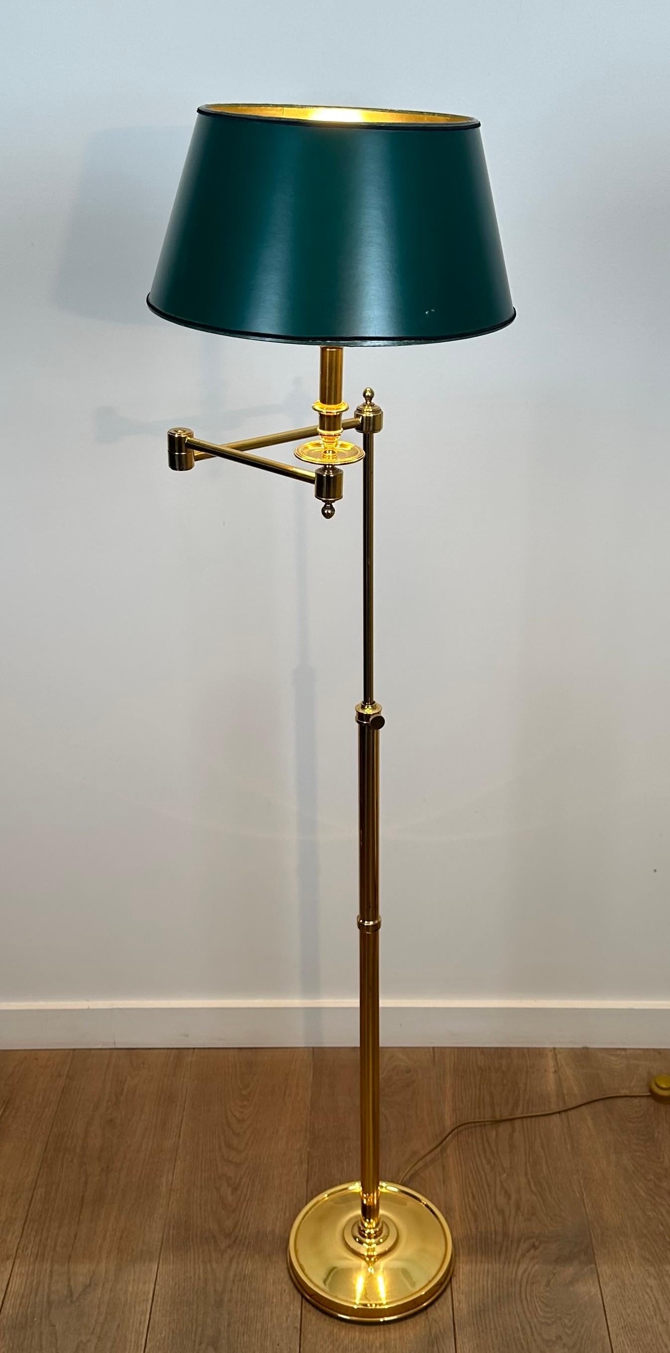 Set of 3 Reading Lamps with Removable Arms in Brass and Synthetic Green Painted For Sale 10