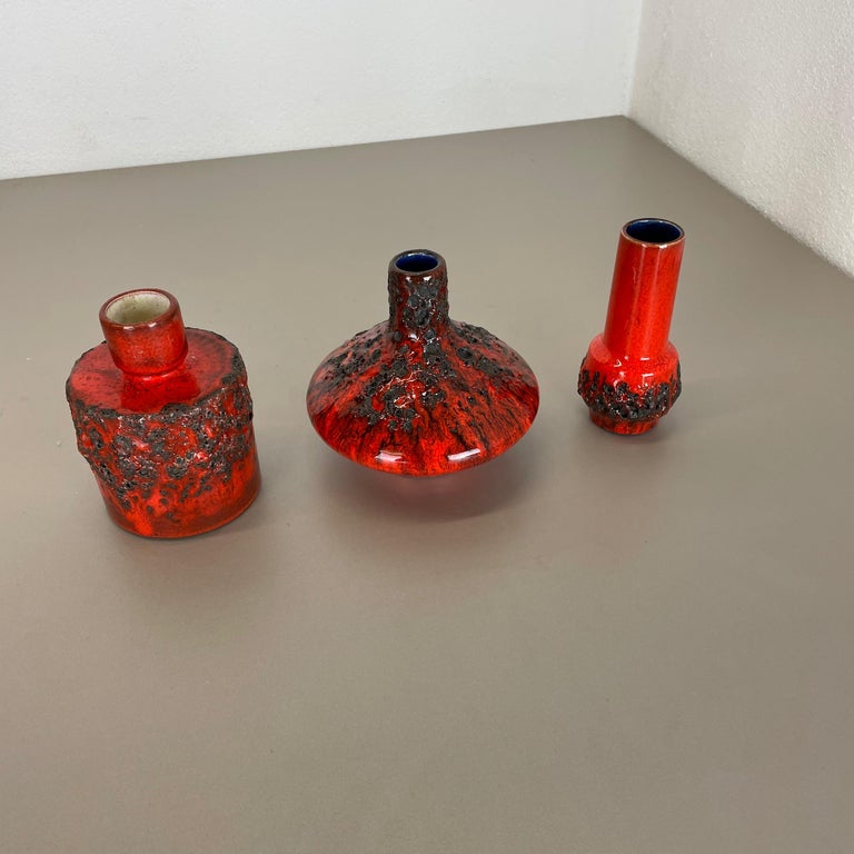 Set of 3 Red Black Ceramic Studio Pottery Vase Objects Otto Keramik Germany 1970 In Good Condition For Sale In Kirchlengern, DE