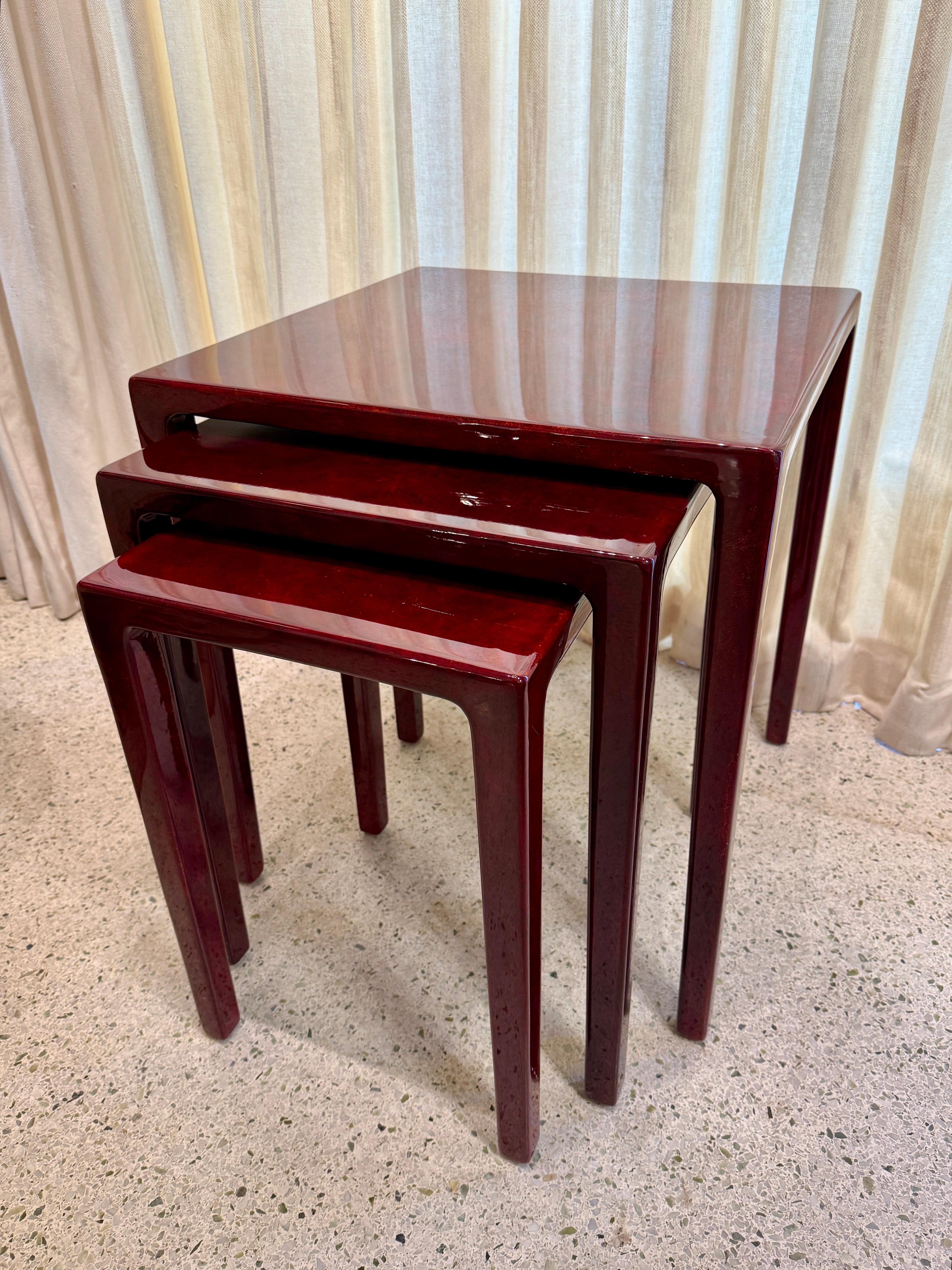 Late 20th Century Set of 3 Red Lacquered Nesting Tables in the Style of Karl Springer For Sale