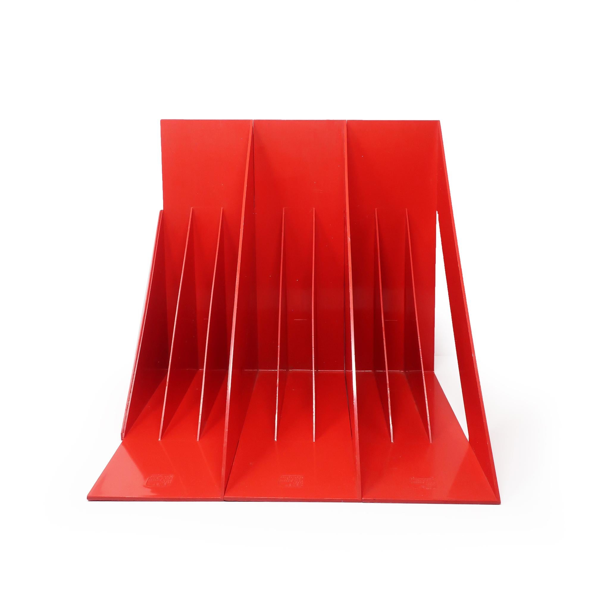 20th Century Set of 3 Red Record or Magazine Racks by Giotto Stoppino for Heller For Sale