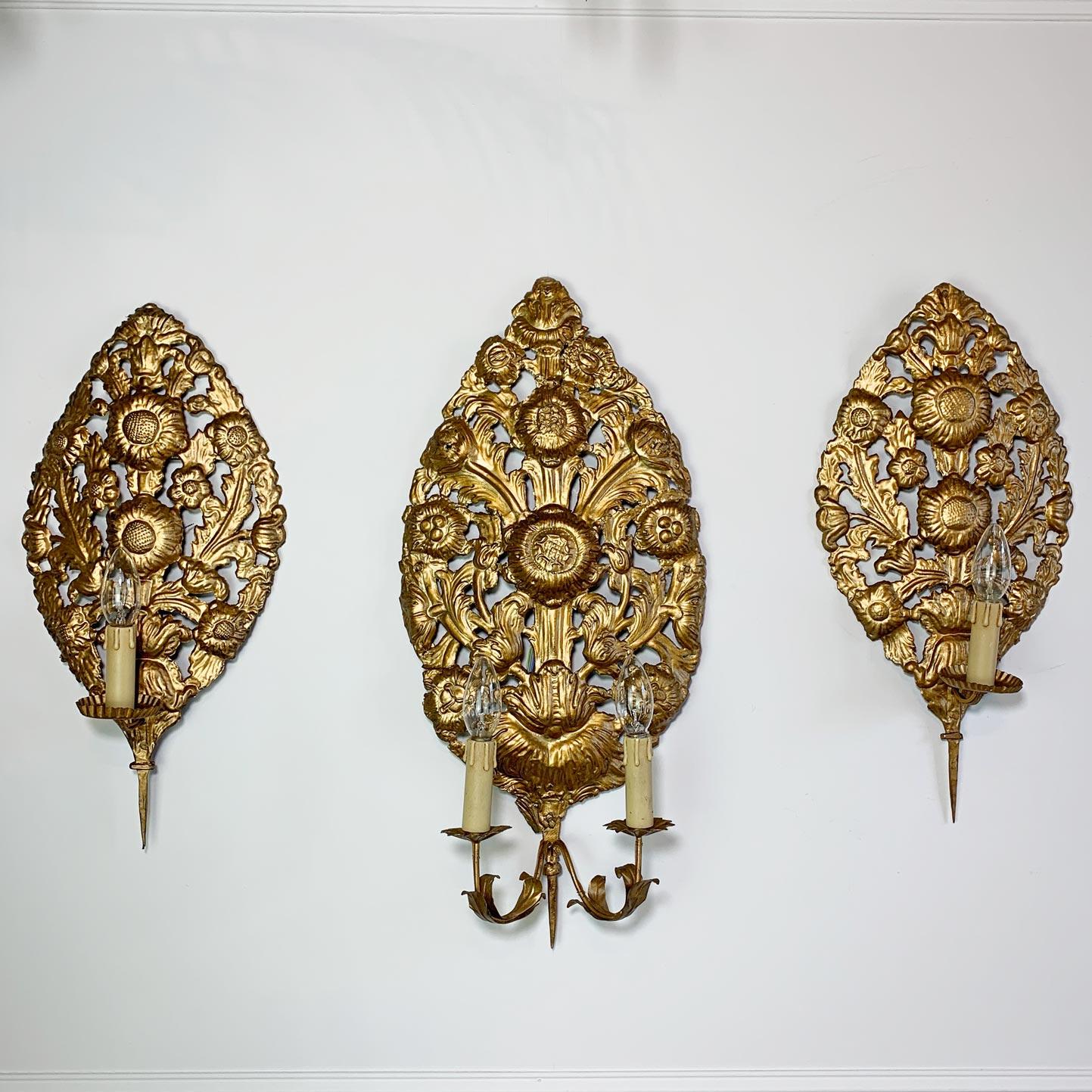 Set of 3 Gold Repousse Baroque Wall Sconces For Sale 1