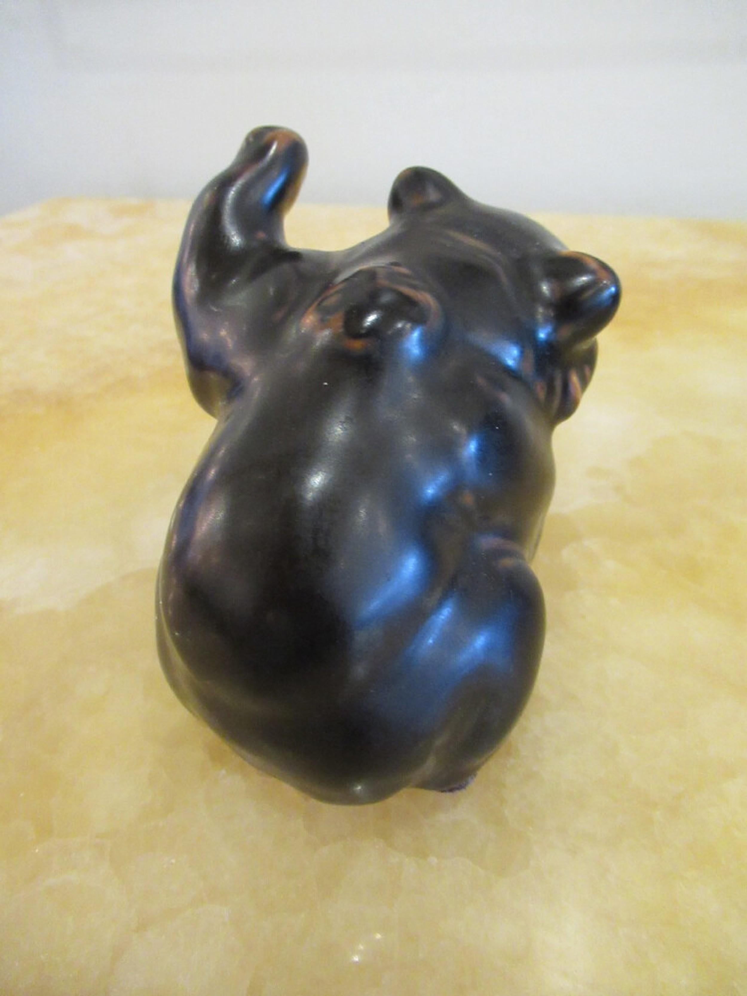 Ensemble de 3 ours en porcelaine noire de Royal Copenhagen, danois, du milieu du siècle dernier Bon état - En vente à Queens, NY