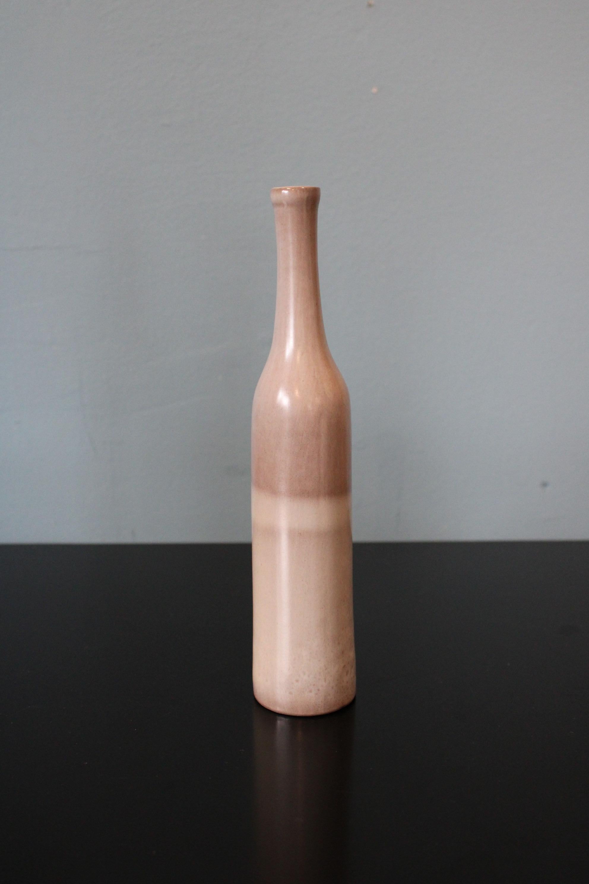 Émaillé Ensemble de 3 bouteilles en céramique Ruelland, France, datant d'environ 1970