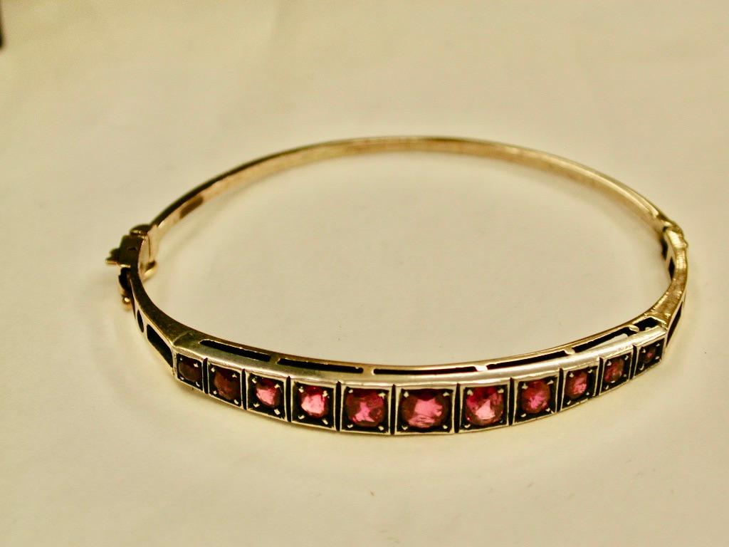Set of 3 Sapphire, Ruby, & Emerald Set 14 Ct Gold Bangles, Dated circa 1940's In Good Condition In London, GB