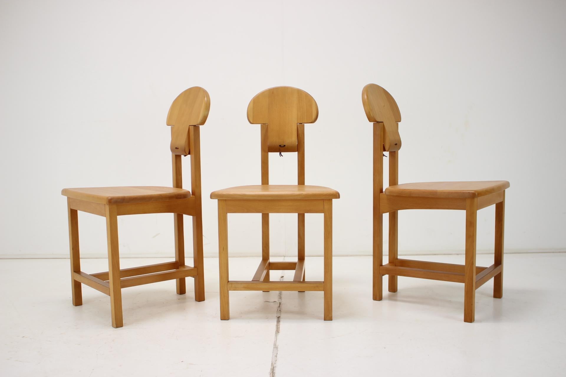 Mid-Century Modern Ensemble de 3 chaises de style scandinave, Finlande, 1970 en vente