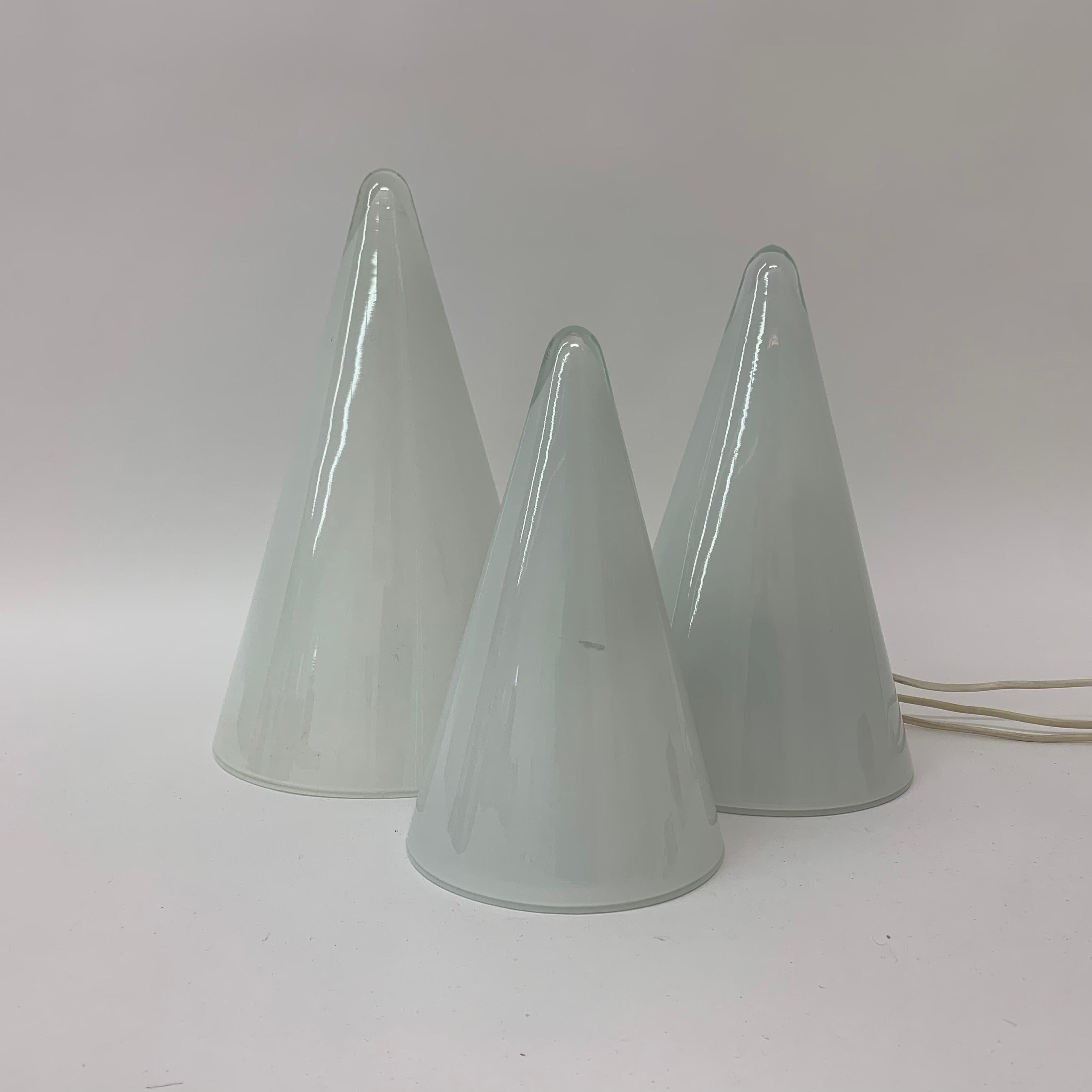 Juego de 3 lámparas de mesa Teepee de SCE, años 70, Francia en venta 2