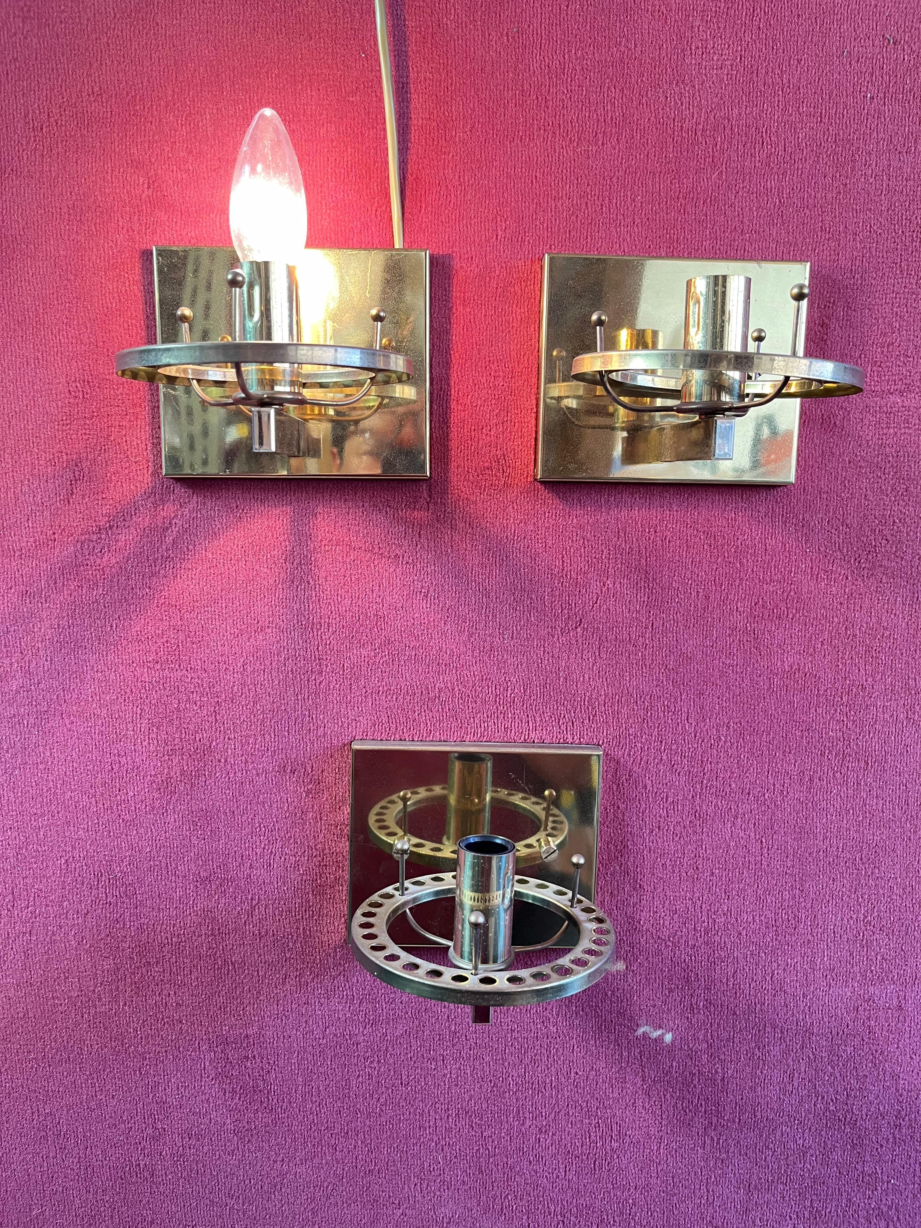 Set Of 3 Sciolari Brass and Murano Glass Wall Lamps Sconces  Mid-Century 1960s For Sale 7