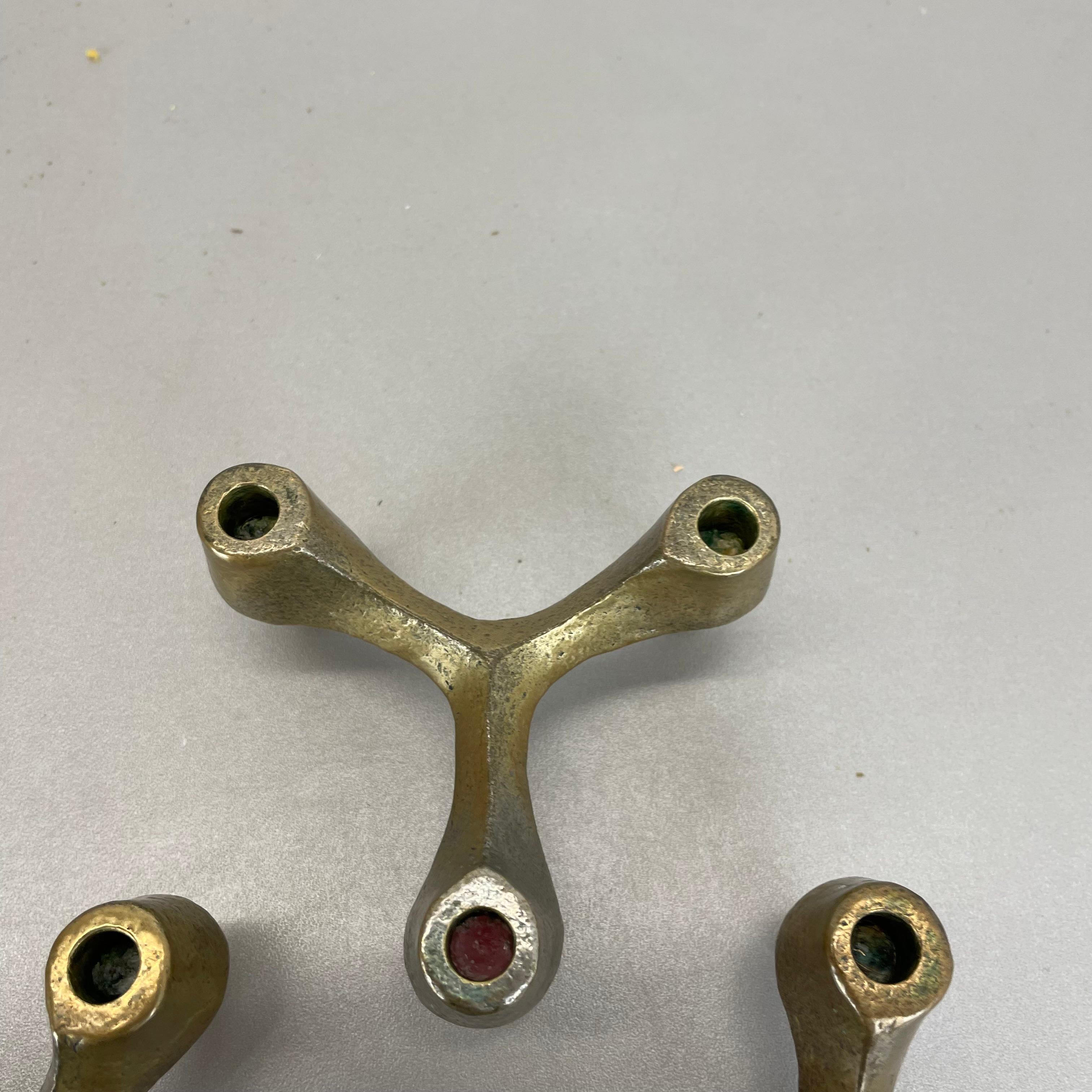 set di 3 Portacandele scultorei brutalisti in bronzo e metallo, Francia, anni '60 in vendita 4