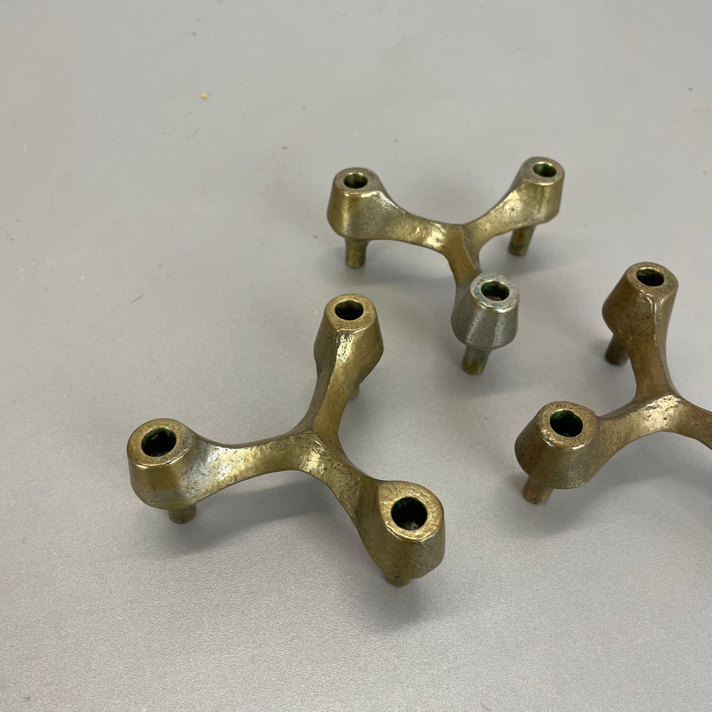Scandinavo moderno set di 3 Portacandele scultorei brutalisti in bronzo e metallo, Francia, anni '60 in vendita