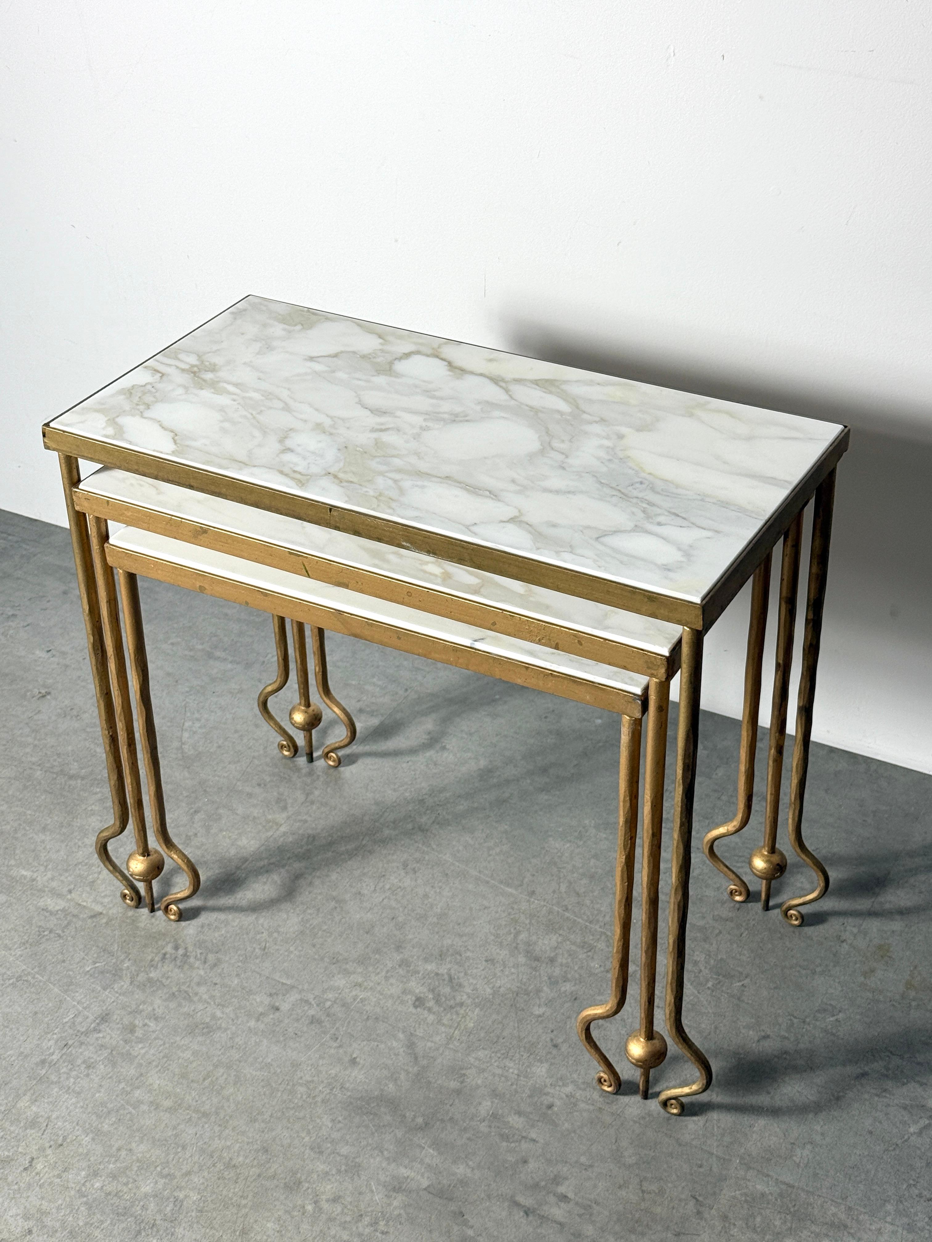 Modern Set of 3 Sculptural Gilt Marble Nesting Tables Style of René Drouet France 1940s For Sale