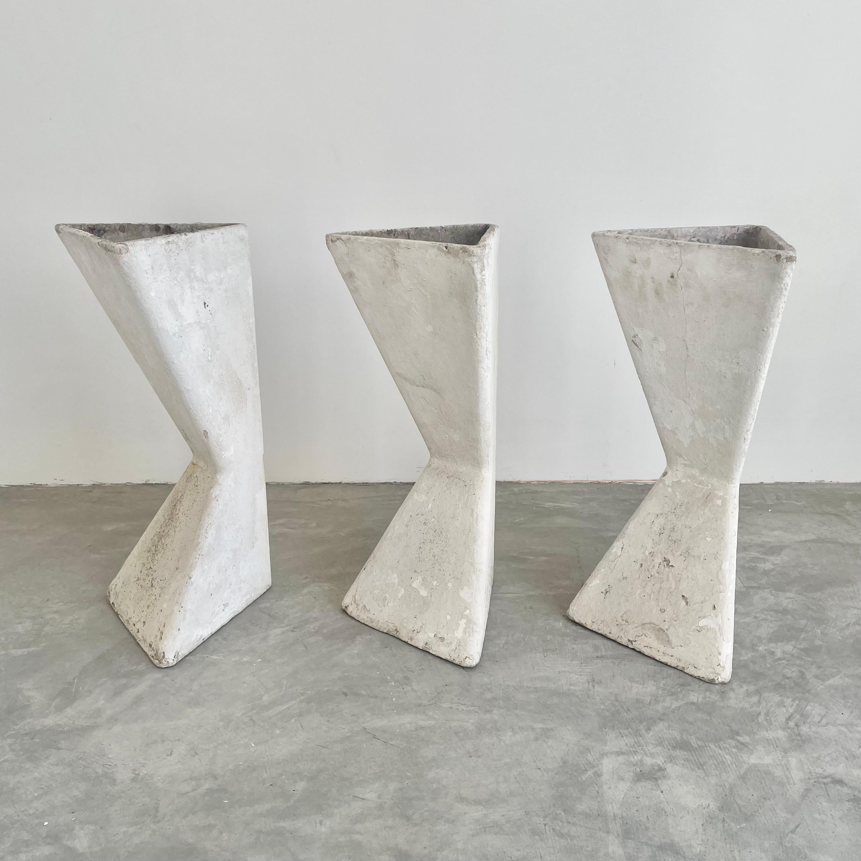 Set of 3 Sculptural Triangular Planters by Willy Guhl, 1960s For Sale 2