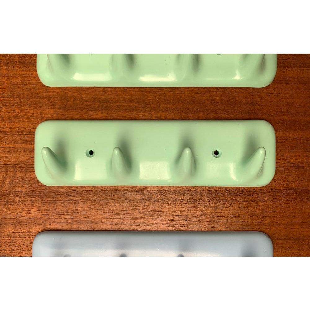Set of 3 Sesia Hook Bar Warderobe or Towel Holder from CM Brevettato, 1960s In Excellent Condition For Sale In Hamburg, DE