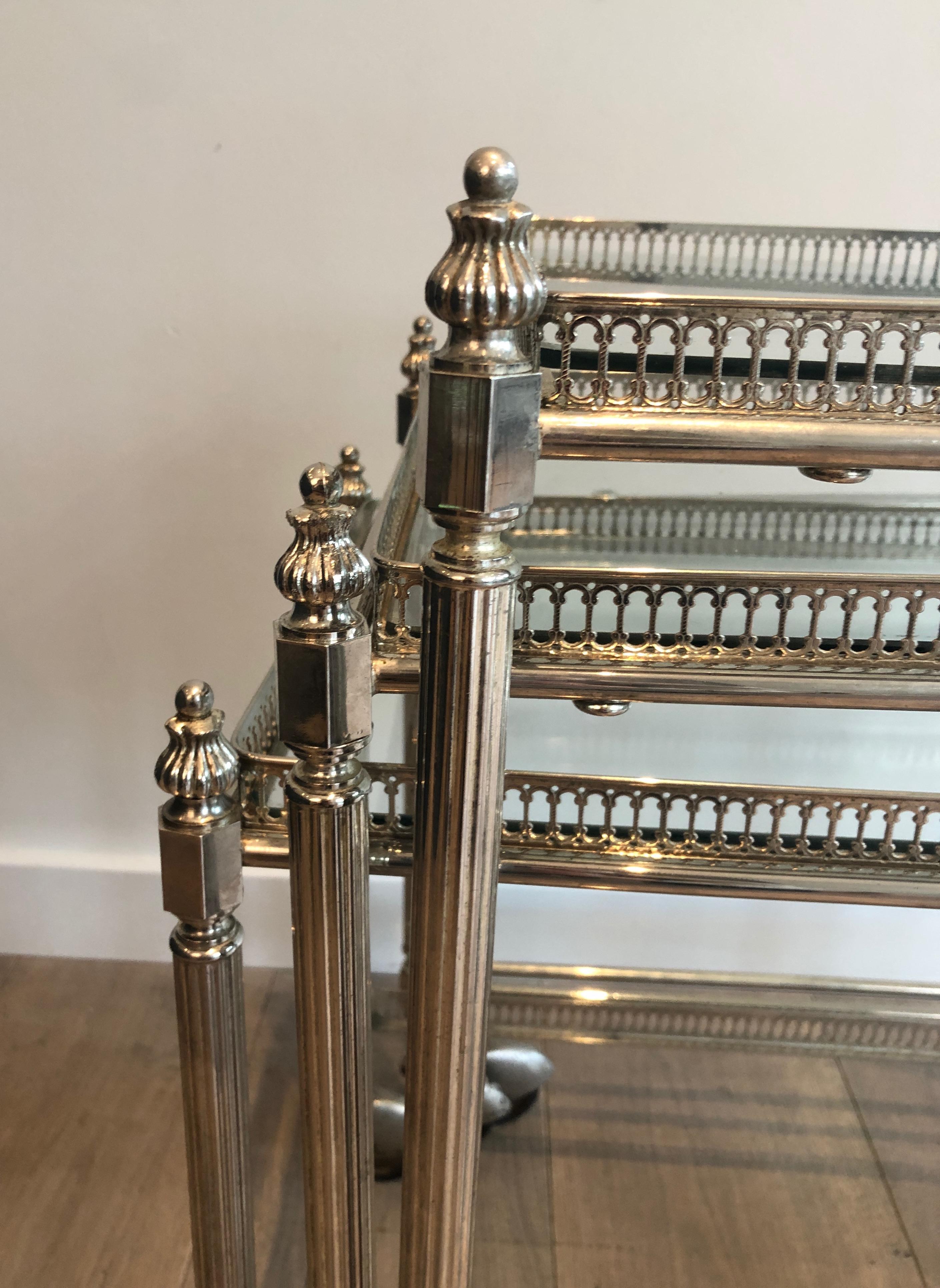 Set of 3 silvered on brass nesting drinks trolleys by Maison Baguès In Good Condition In Marcq-en-Barœul, Hauts-de-France