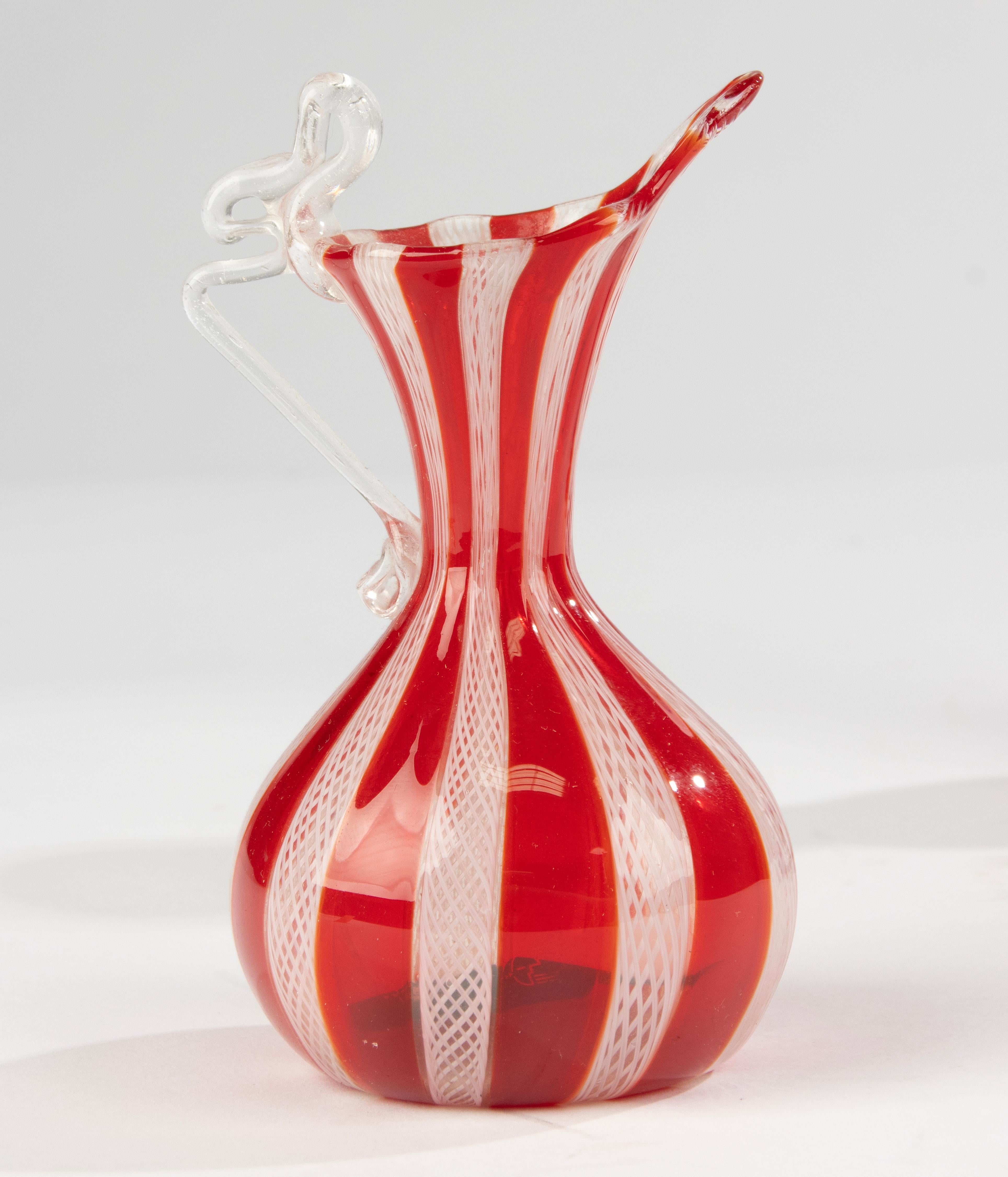 Mid-Century moderno Set of 3 Small Colorful Murano Glass Vases - Italy - Mid-20th Century in vendita