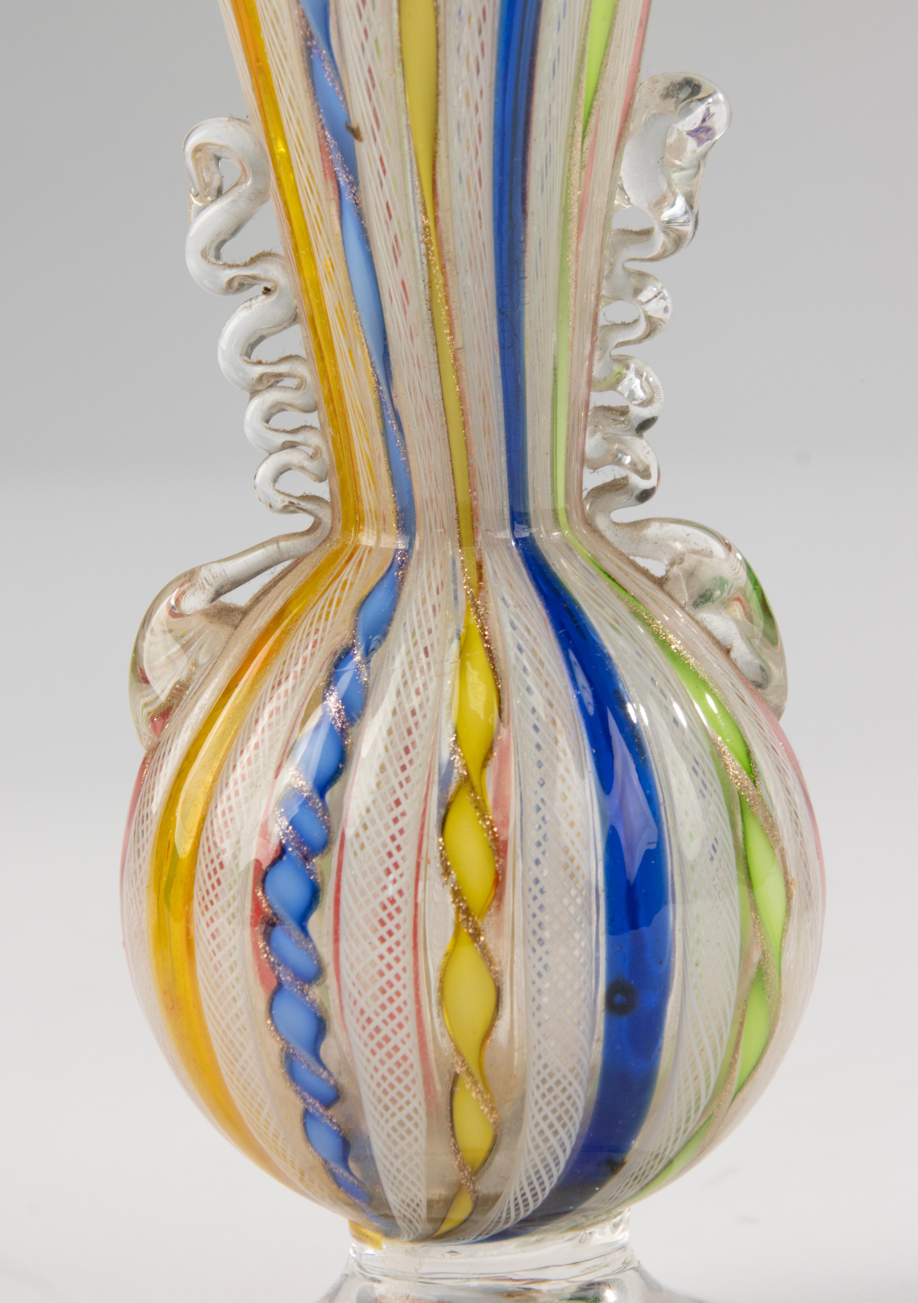 Metà XX secolo Set of 3 Small Colorful Murano Glass Vases - Italy - Mid-20th Century in vendita