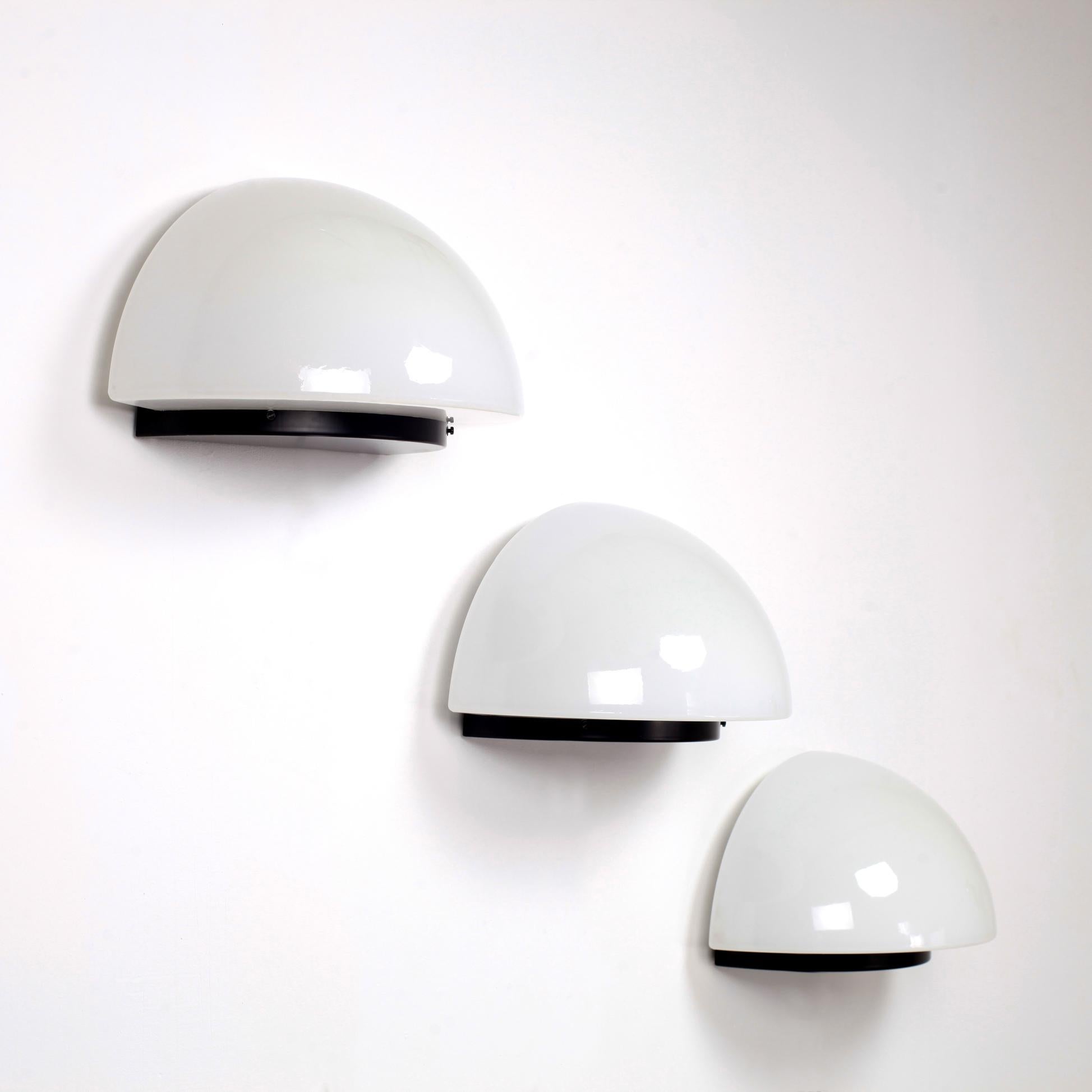 Set of 3 Space Age Black Metal and Opaline Glass Wall Light, Netherlands, 1970 In Good Condition In Saint  Ouen, FR
