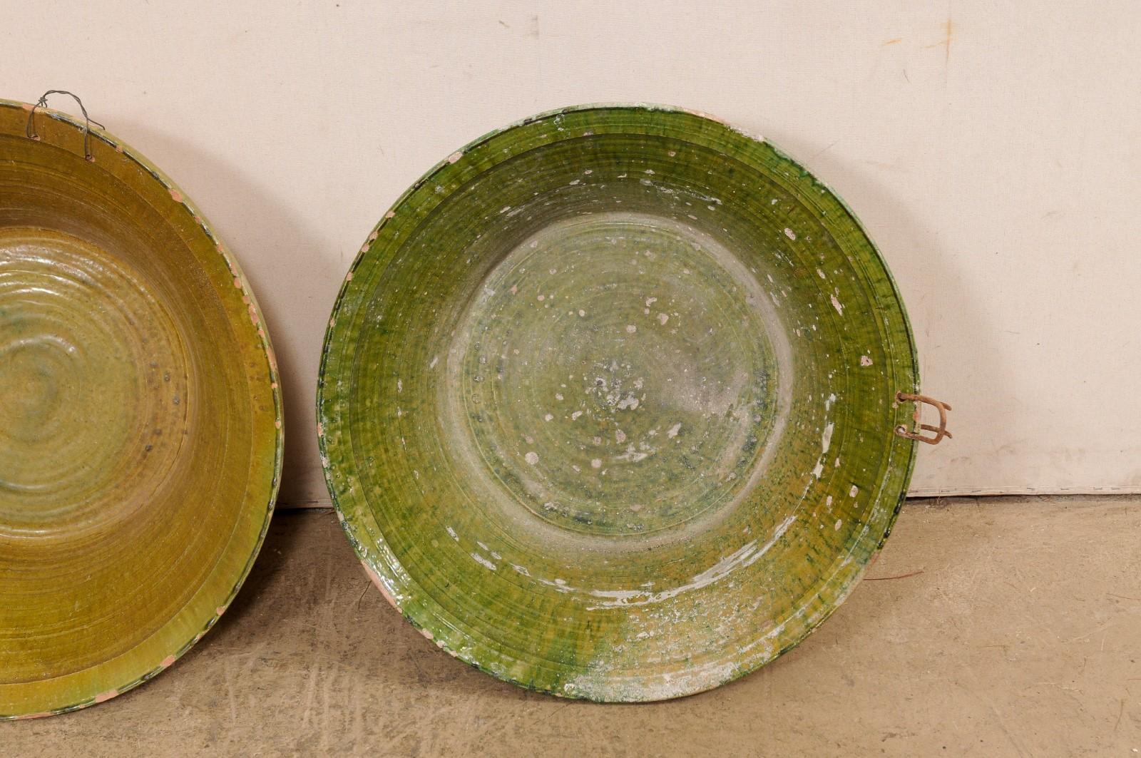 20th Century Set of 3 Spanish Antique Terracotta Bowls For Sale