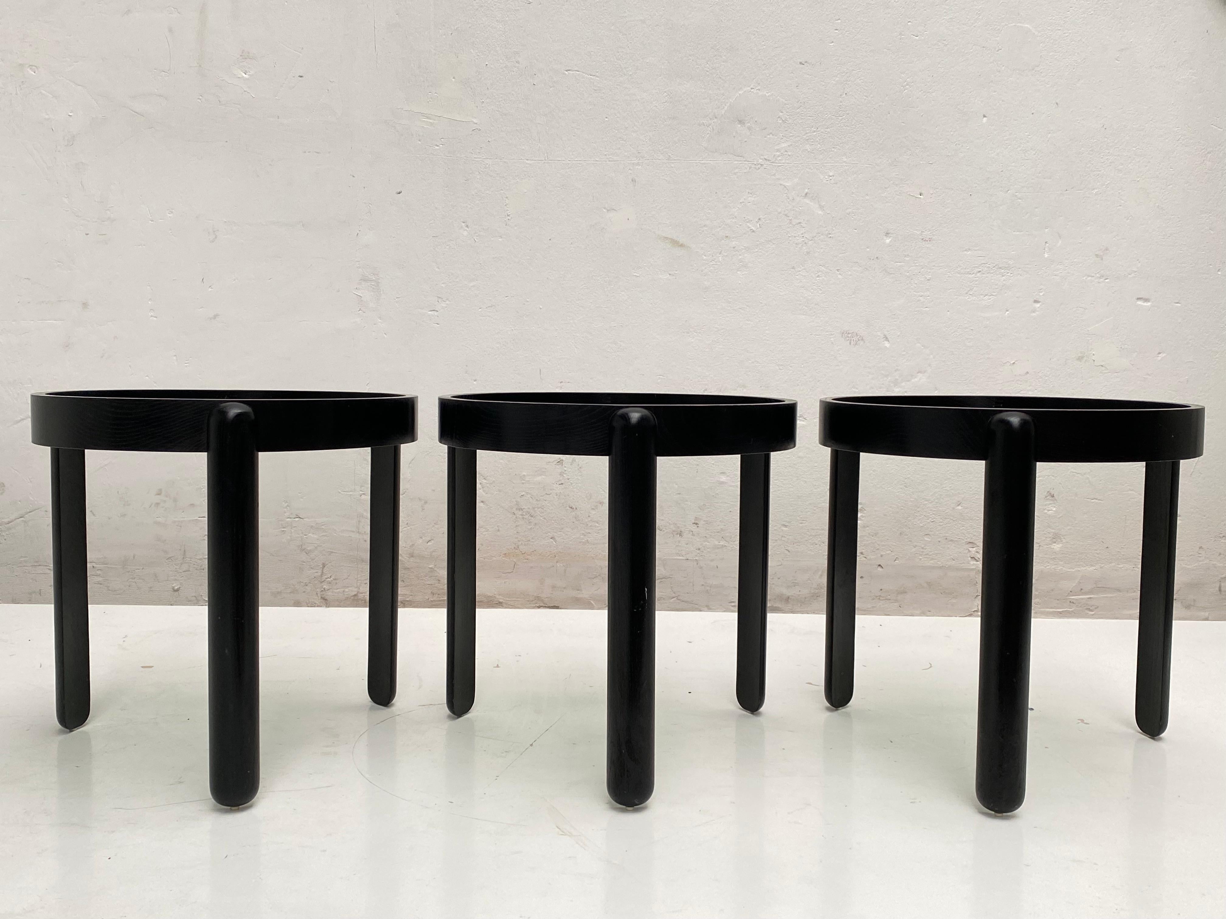 Italian Set of 3 Stackable Side Tables by Porada Arredi Cabiate Made in Italy 1970's  For Sale