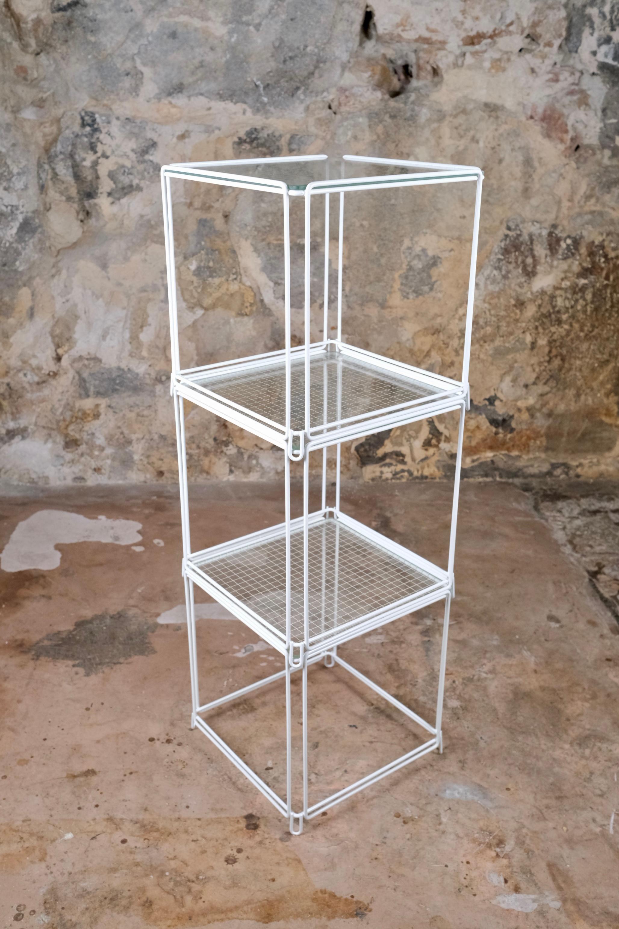 Set of 3 stackable side tables, Isocèle, by Max Sauze, 1970s 4