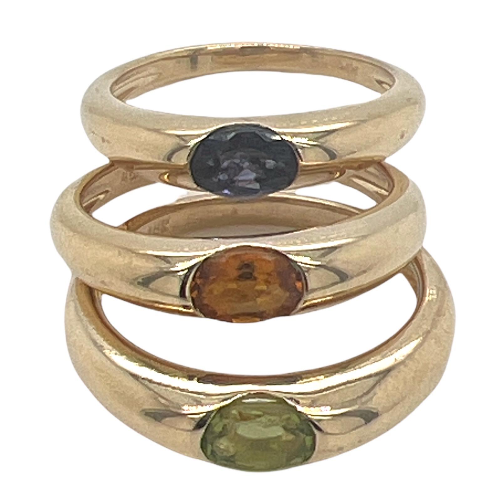 Set of 3 Stacking Band Rings Iolite Citrine Peridot 18 Karat Yellow Gold Estate In Excellent Condition In Boca Raton, FL