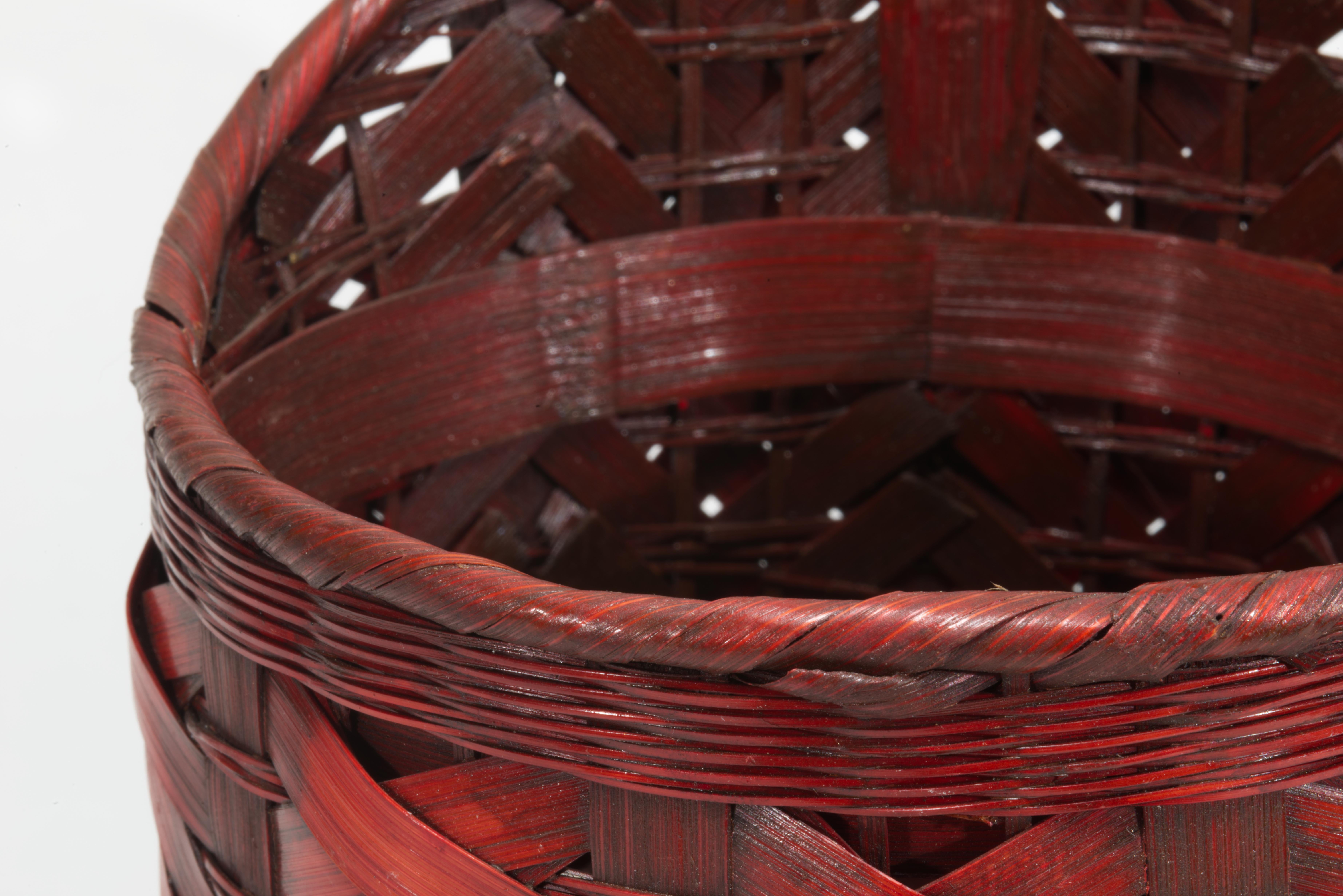 Set of 3 Stacking Ikebana or Hanging Baskets, Red Tinted Split Bamboo For Sale 5