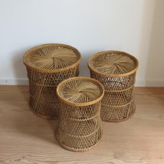 Set of 3 stacking Rattan round tables 1970s tables