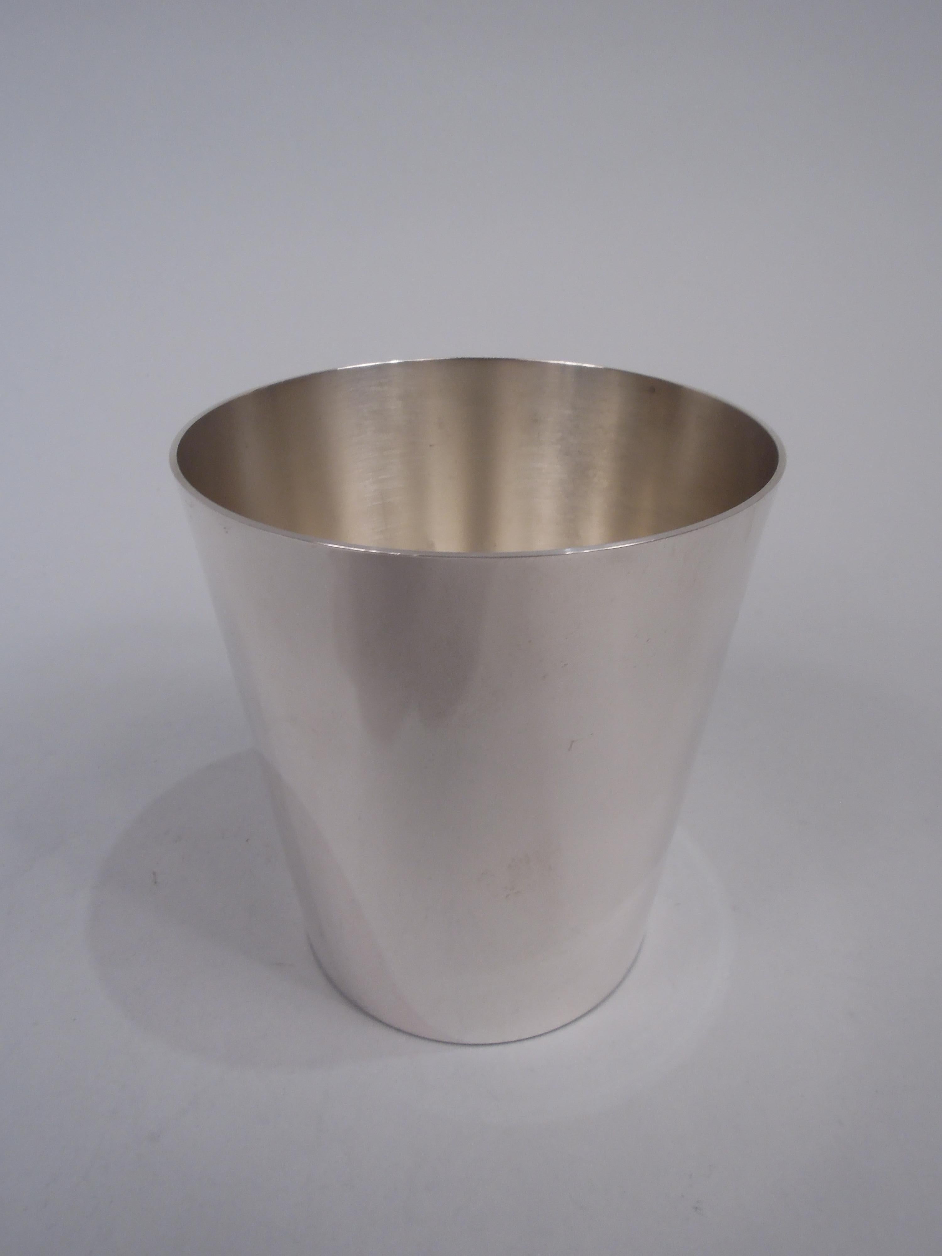 Mid-Century Modern Set of 3 Stieff American Midcentury Modern Sterling Silver Tumblers For Sale