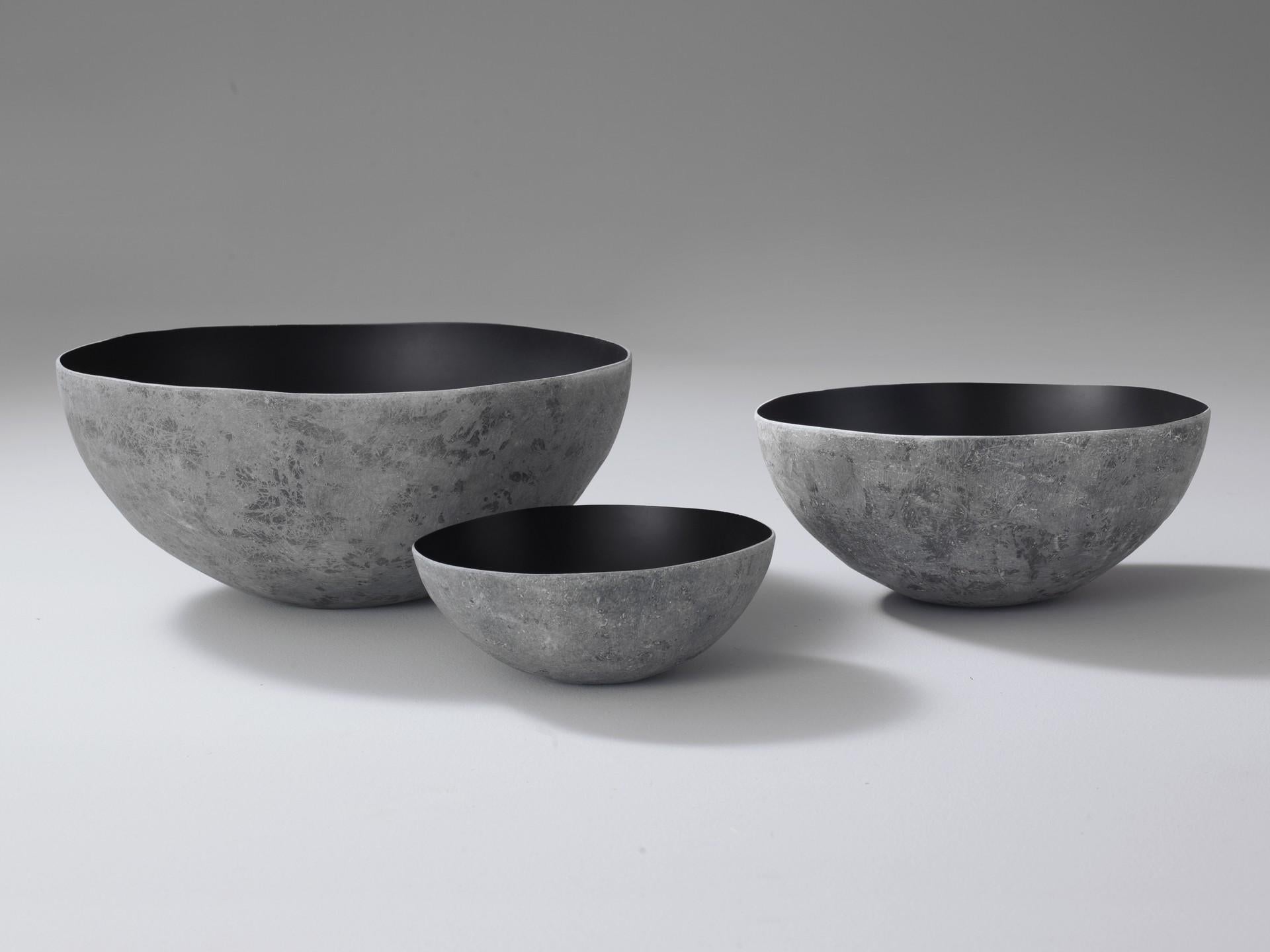 Modern Set of 3 Stille Bowls by Imperfettolab For Sale